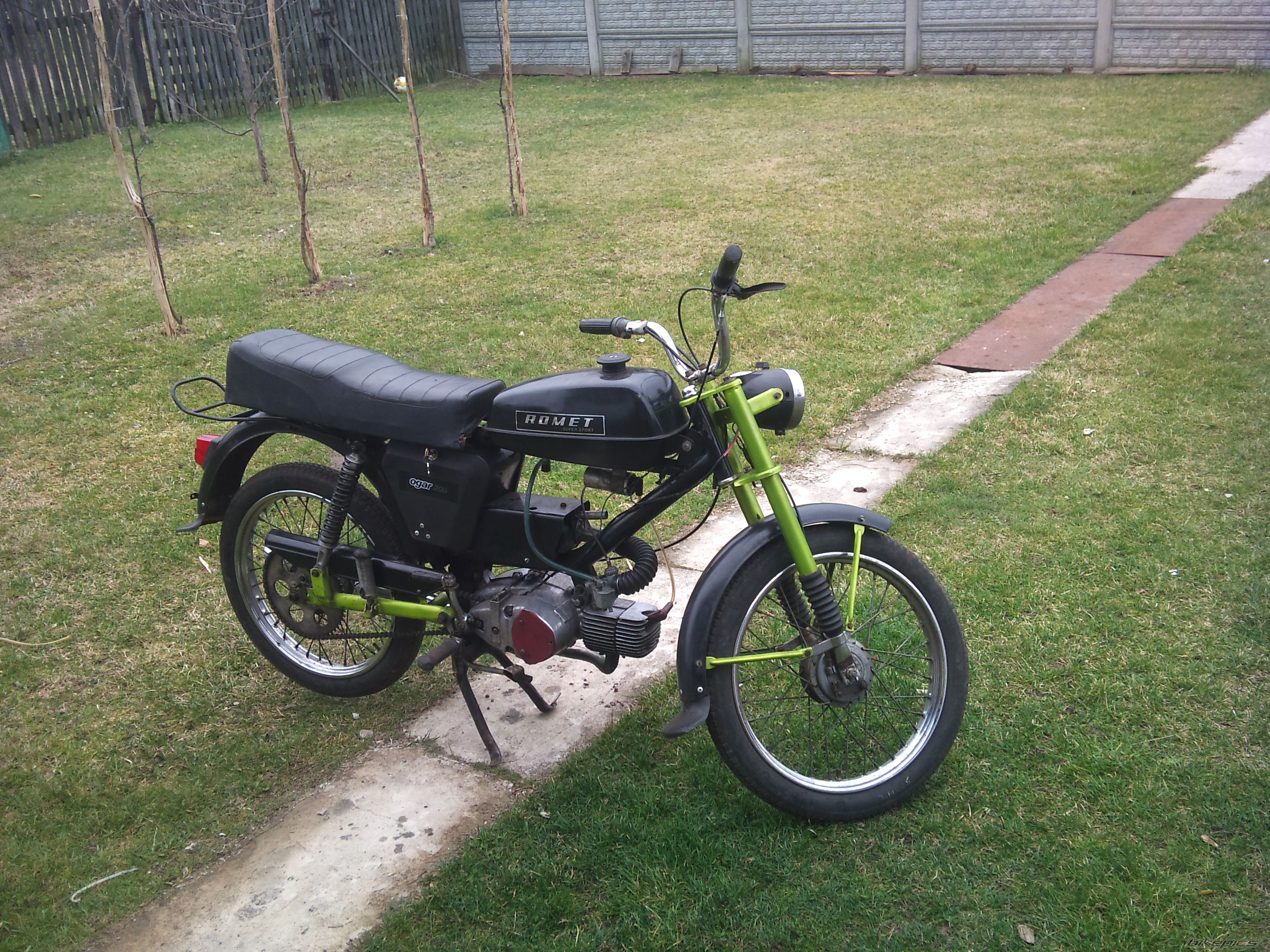 Photo 2653586