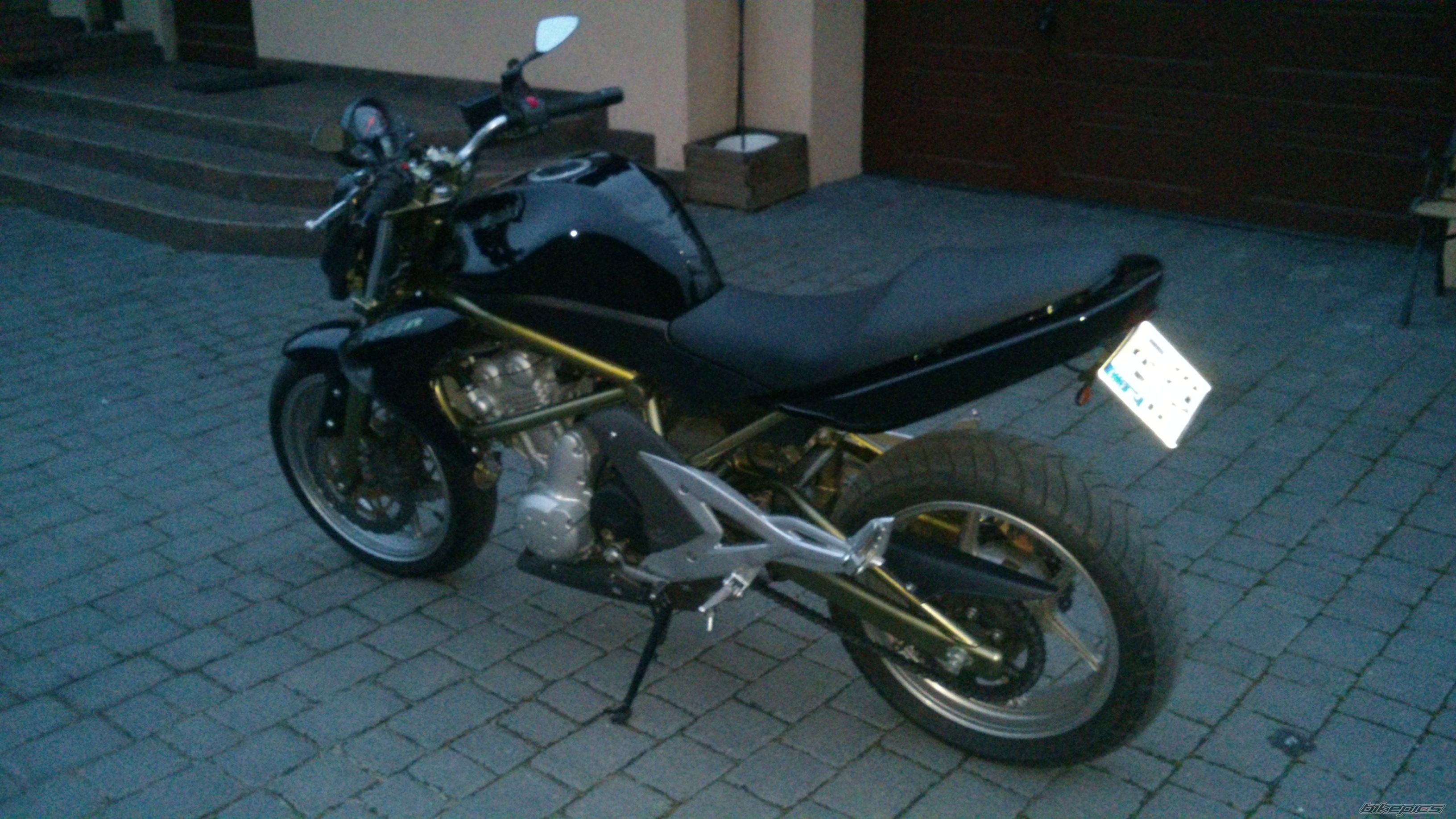 Photo 2654832