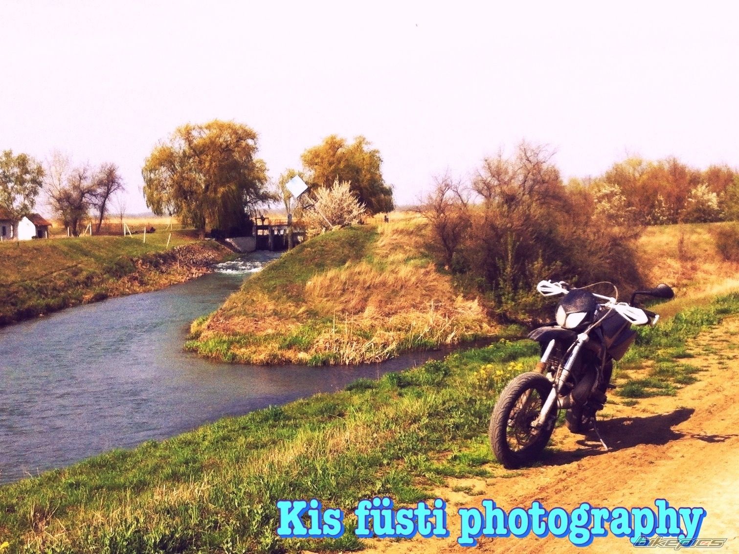 Photo 2656898