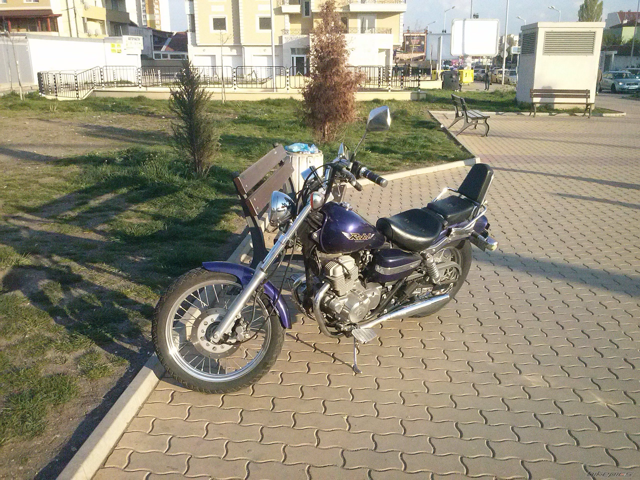 Photo 2658899