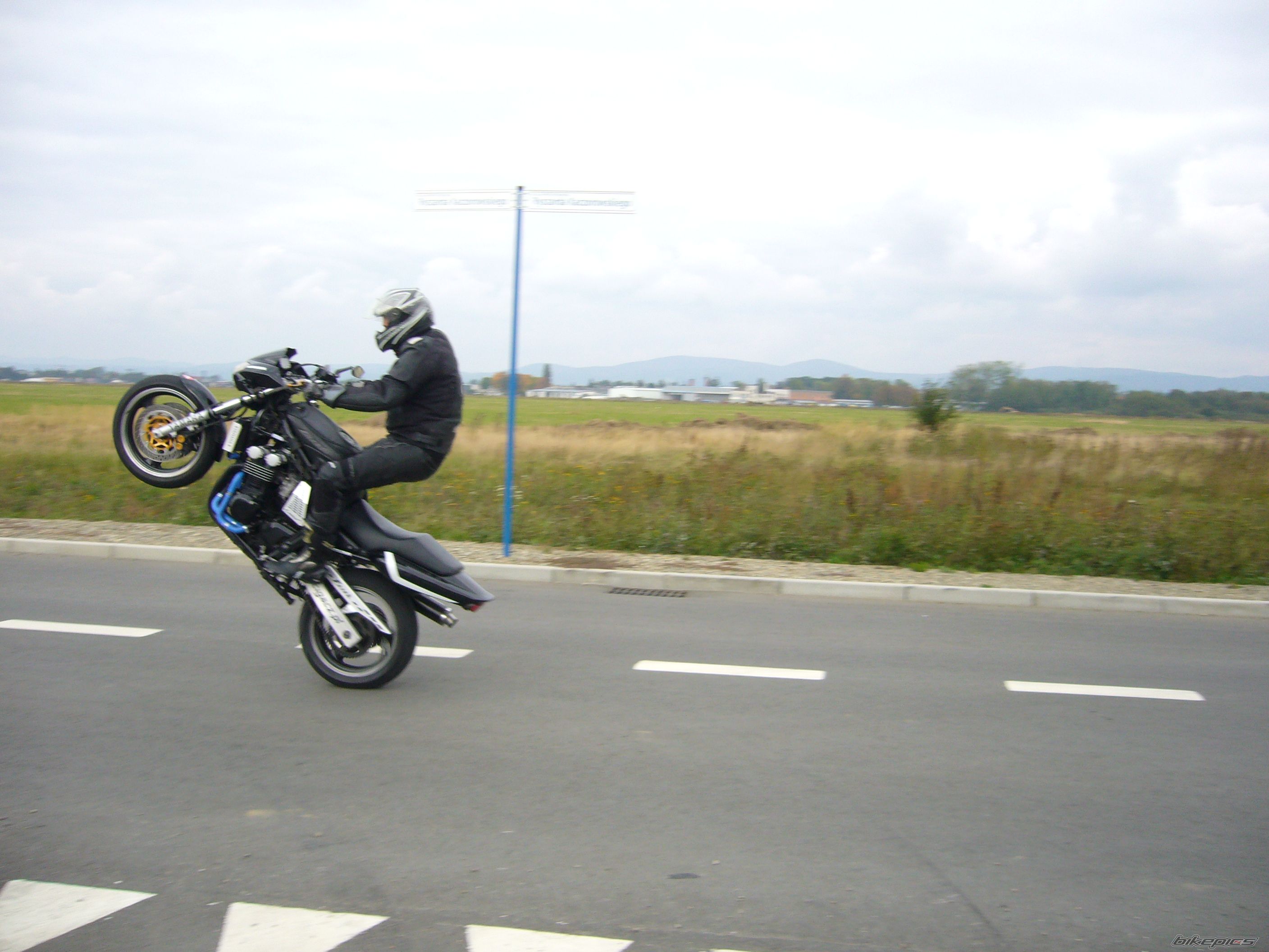 Bike Photo 2660385