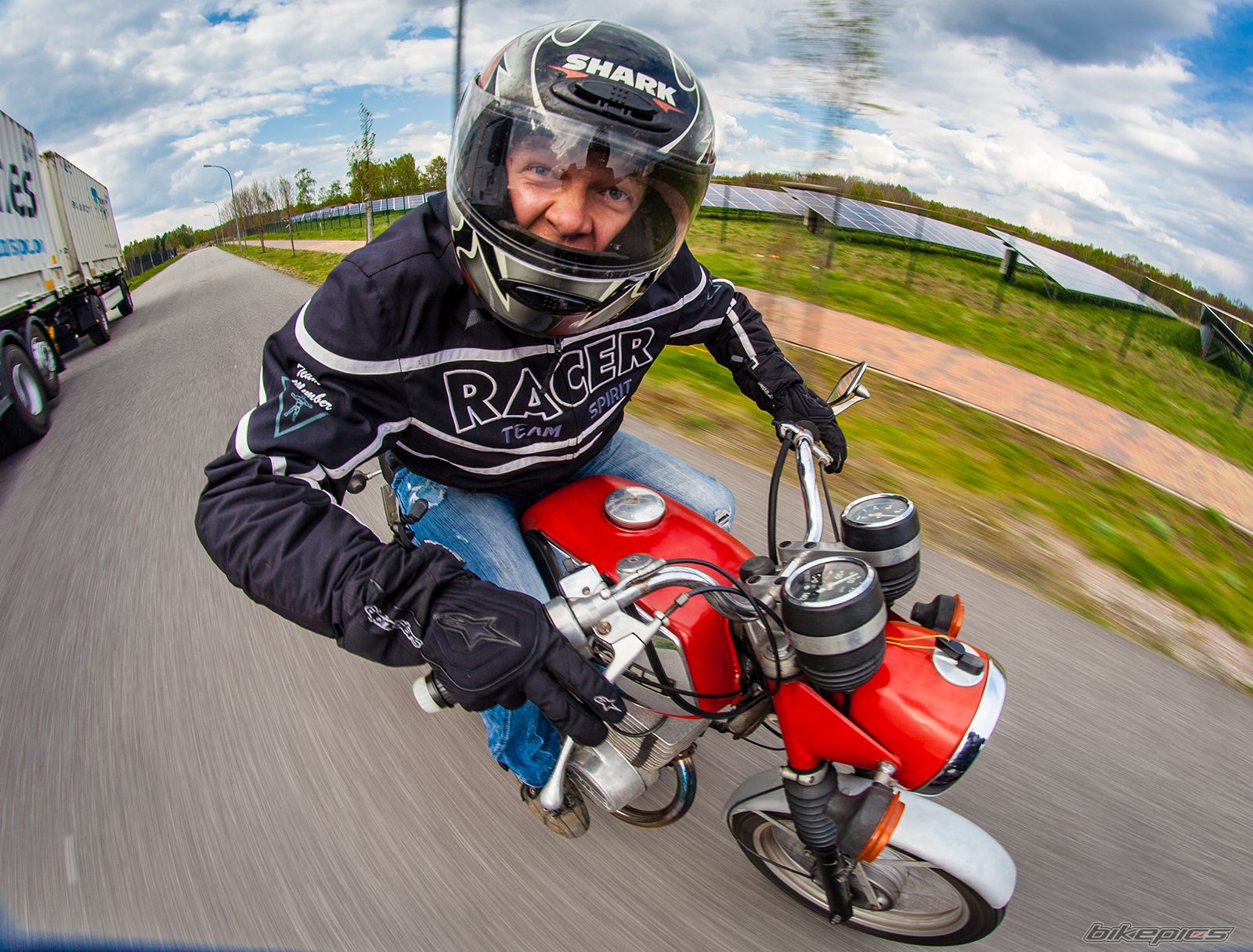 Bike Photo 2662404