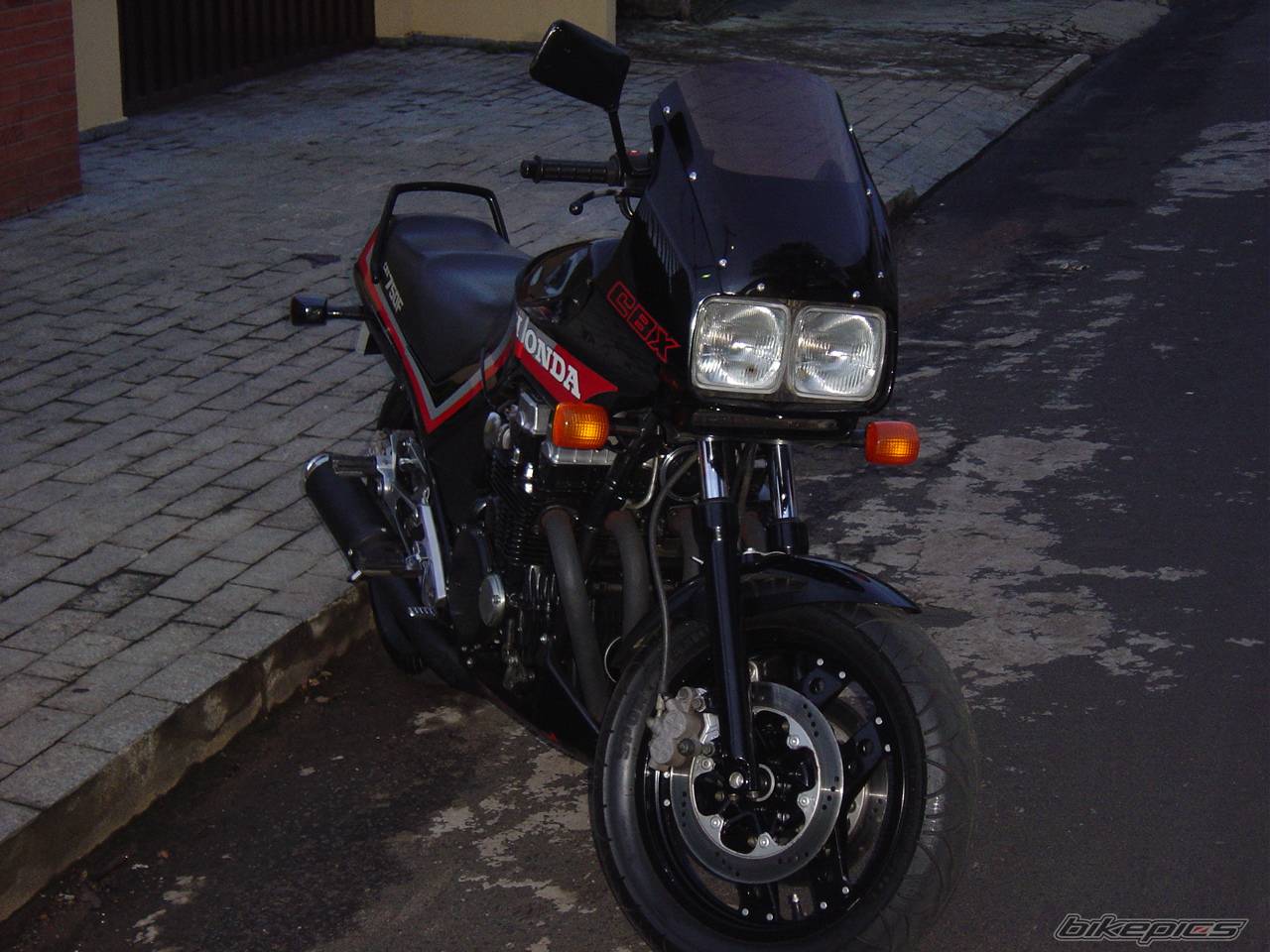 Photo 266346