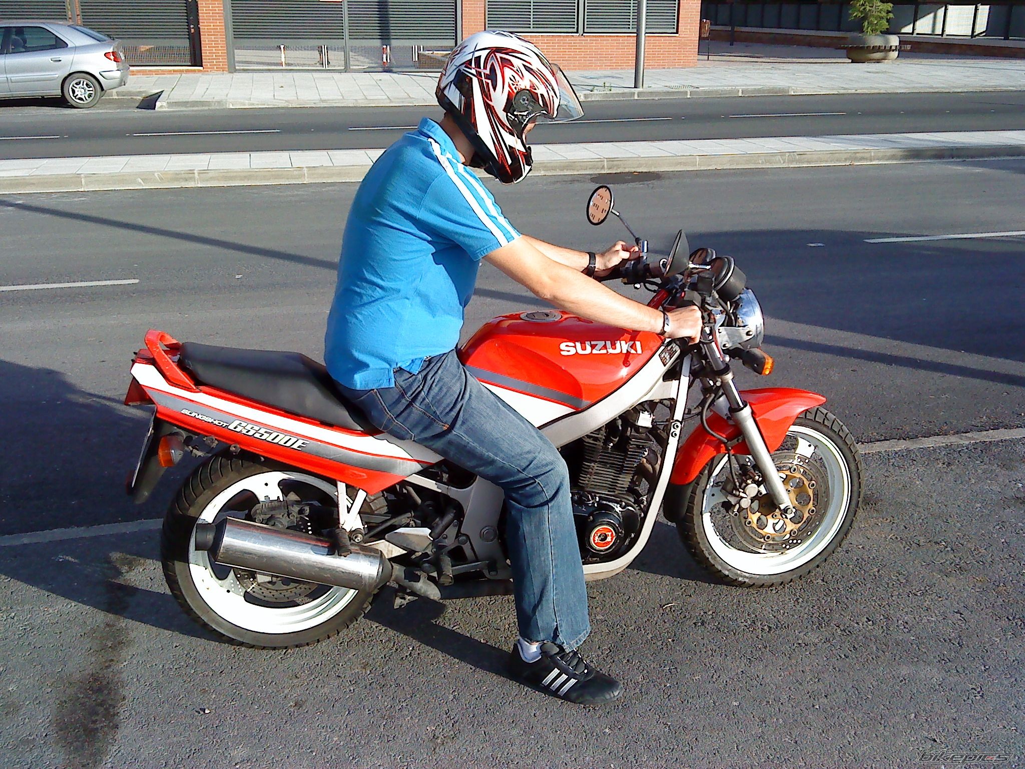 Photo 2665909