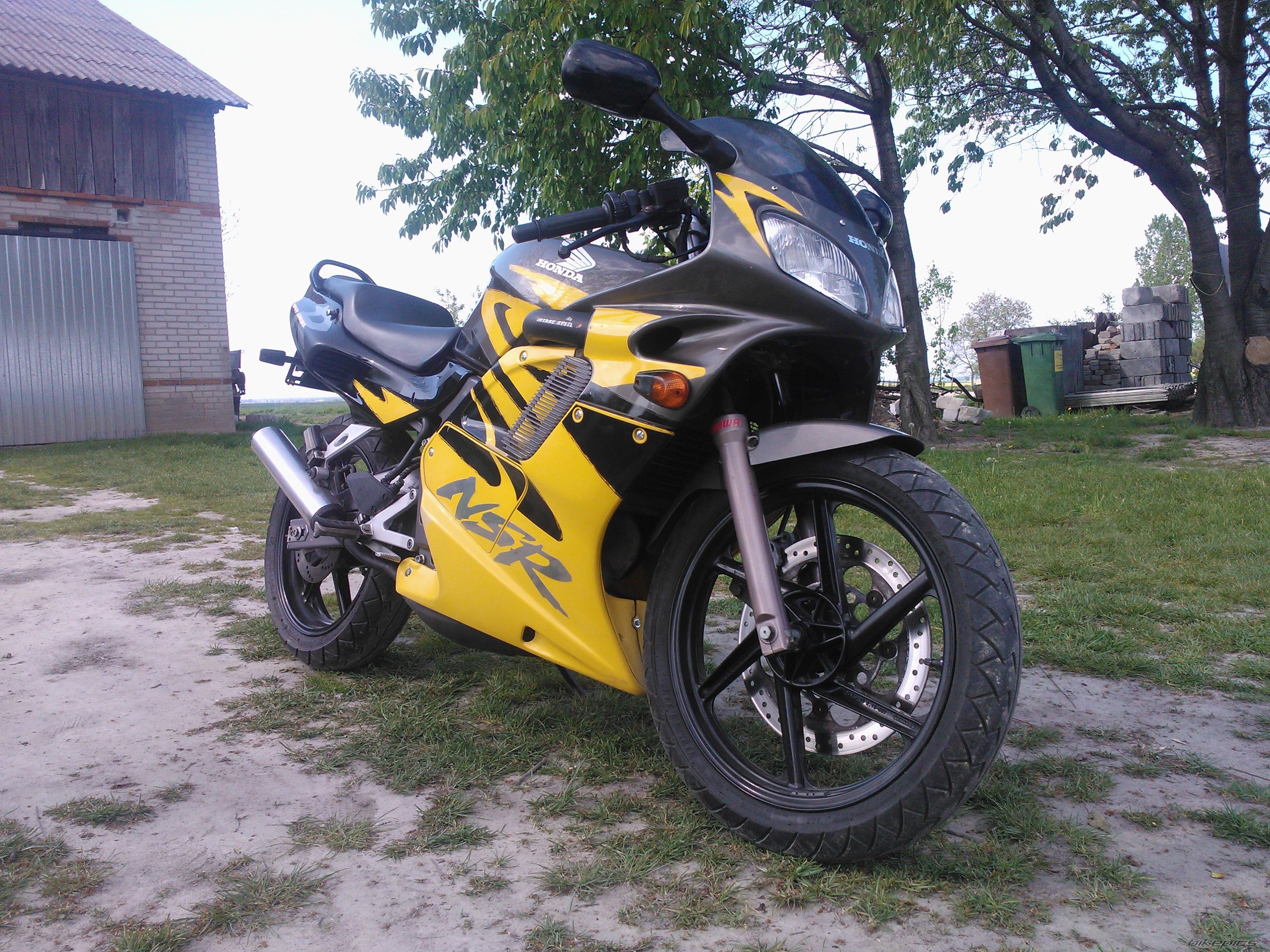 Photo 2666822
