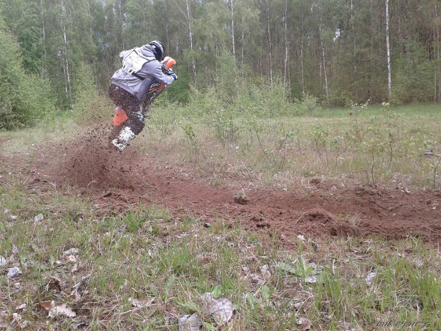Photo 2666984