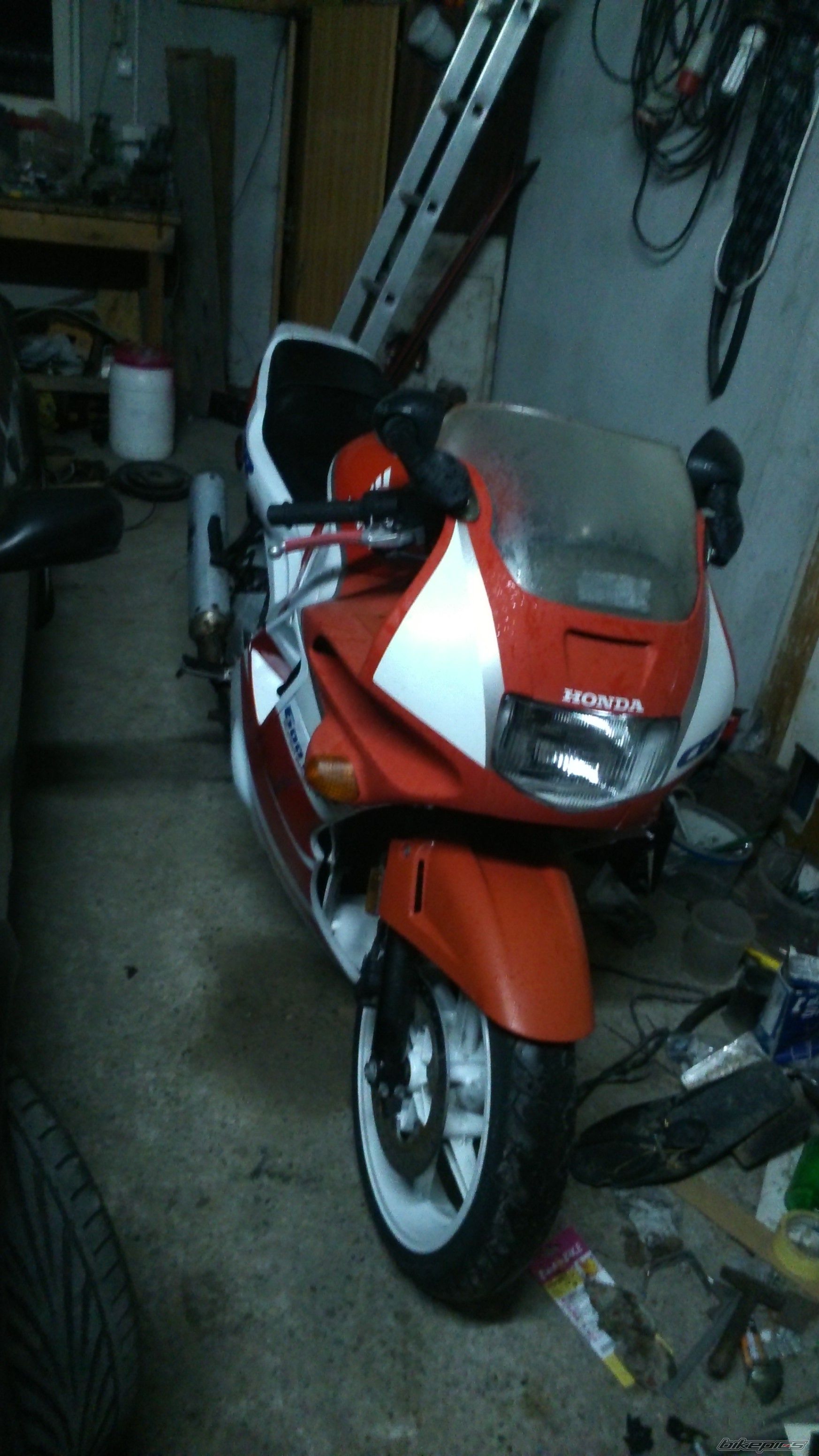 Photo 2667919