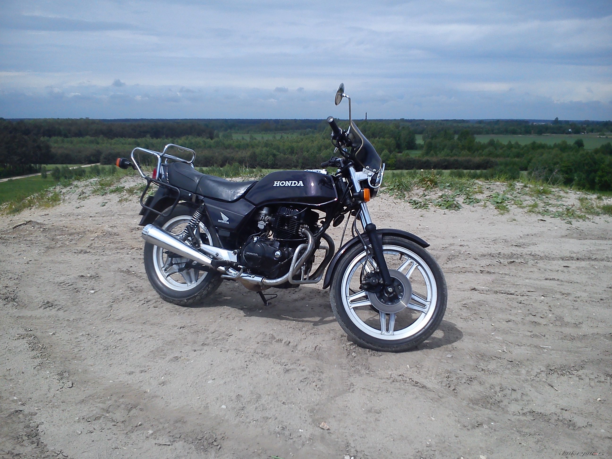 Photo 2668684