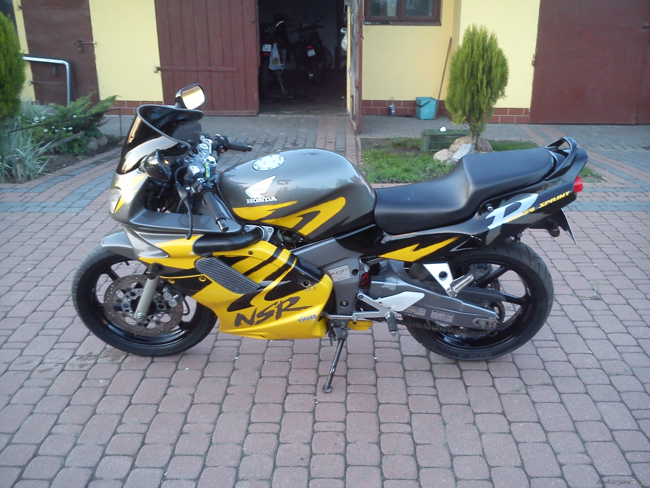 Photo 2668799