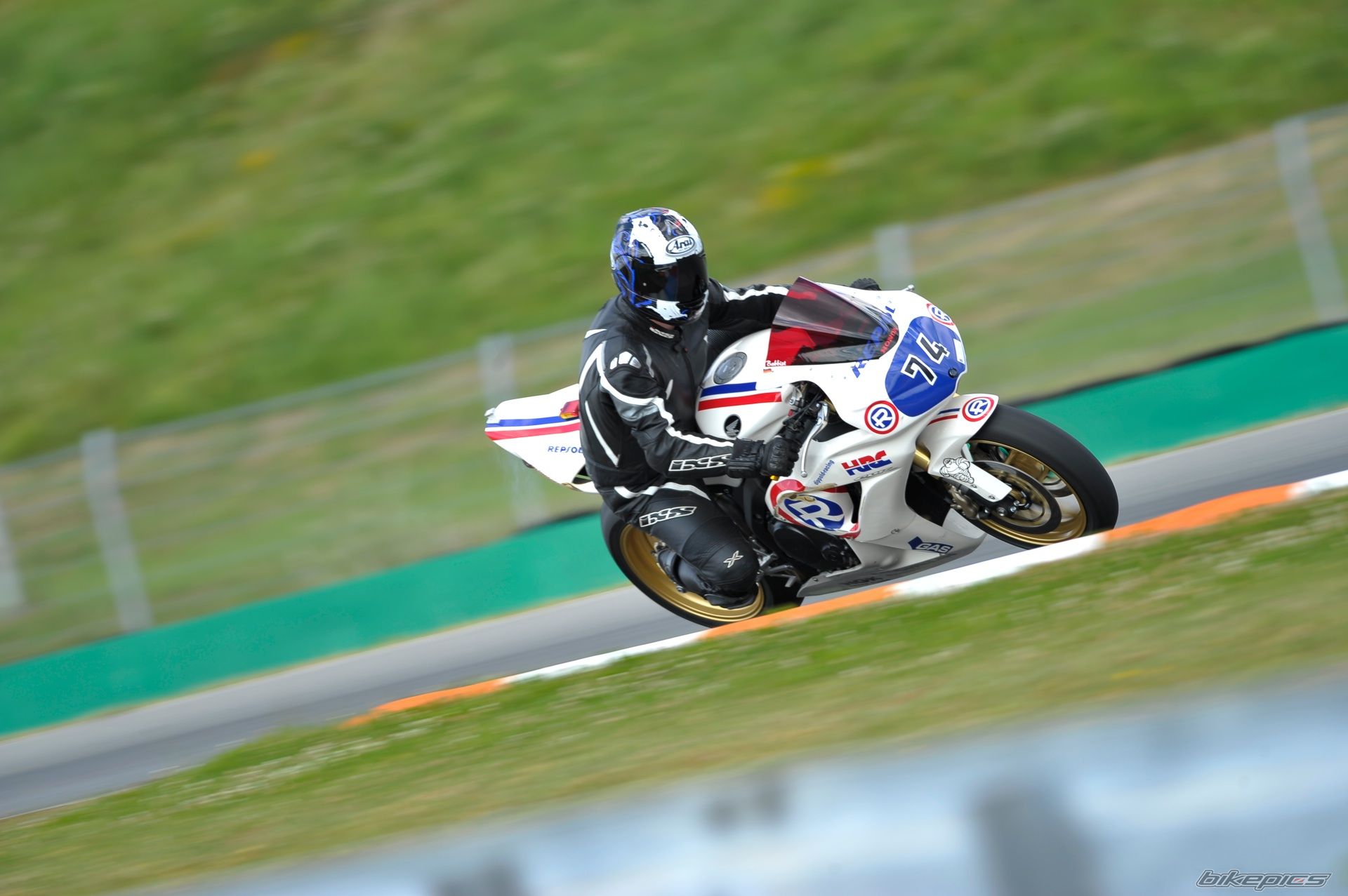 Bike Photo 2669635