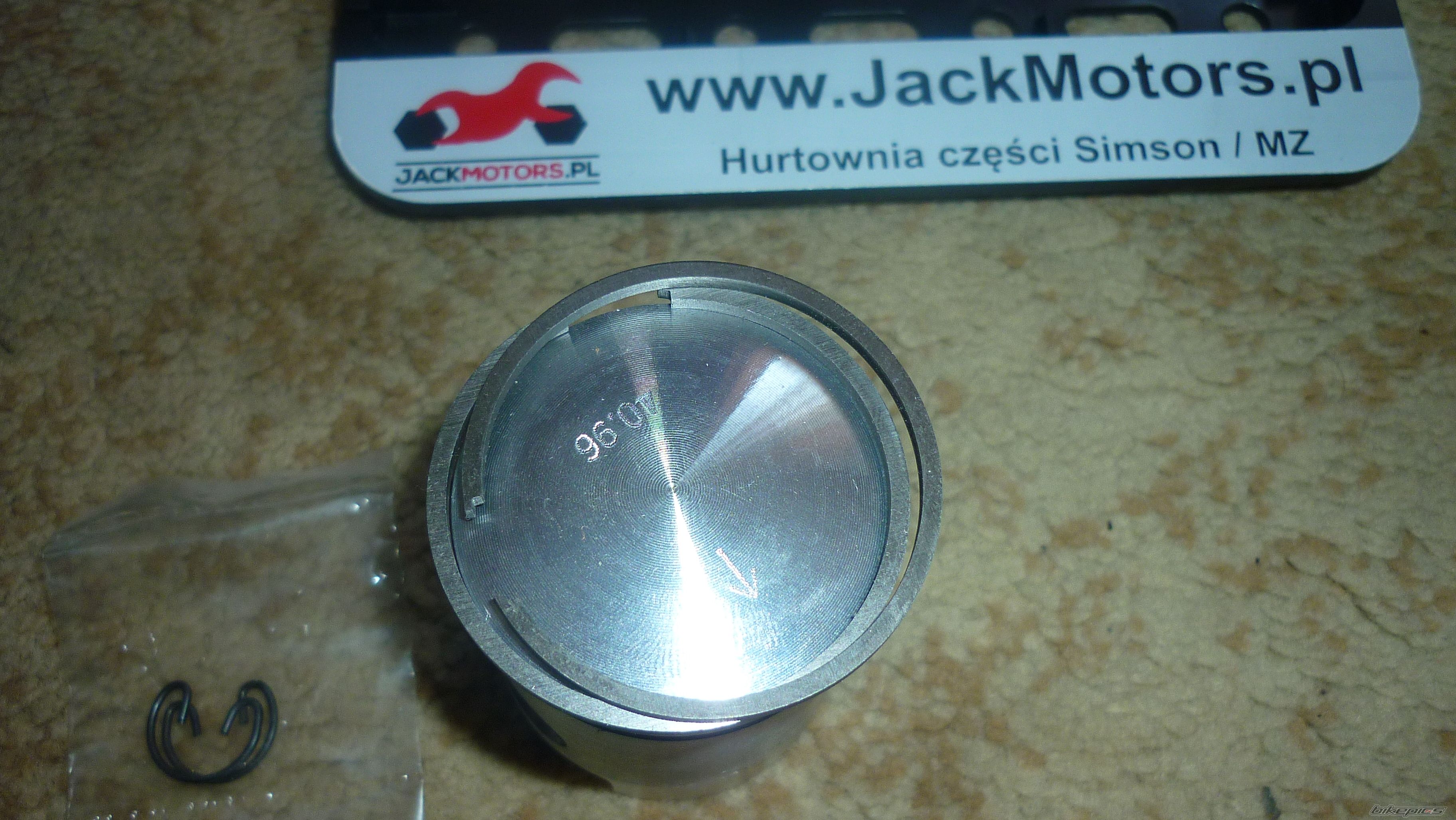 Photo 2670808
