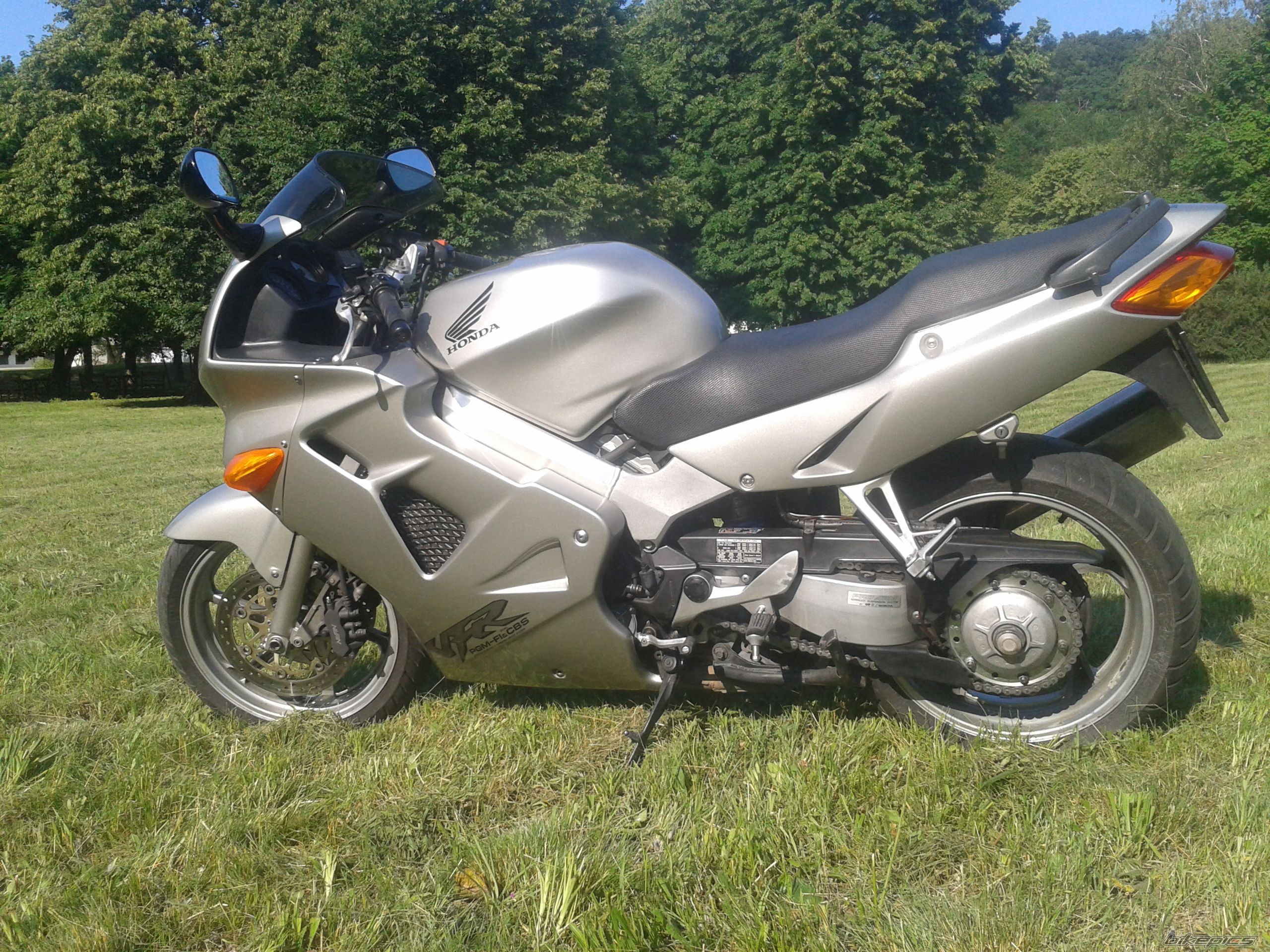 Photo 2673868