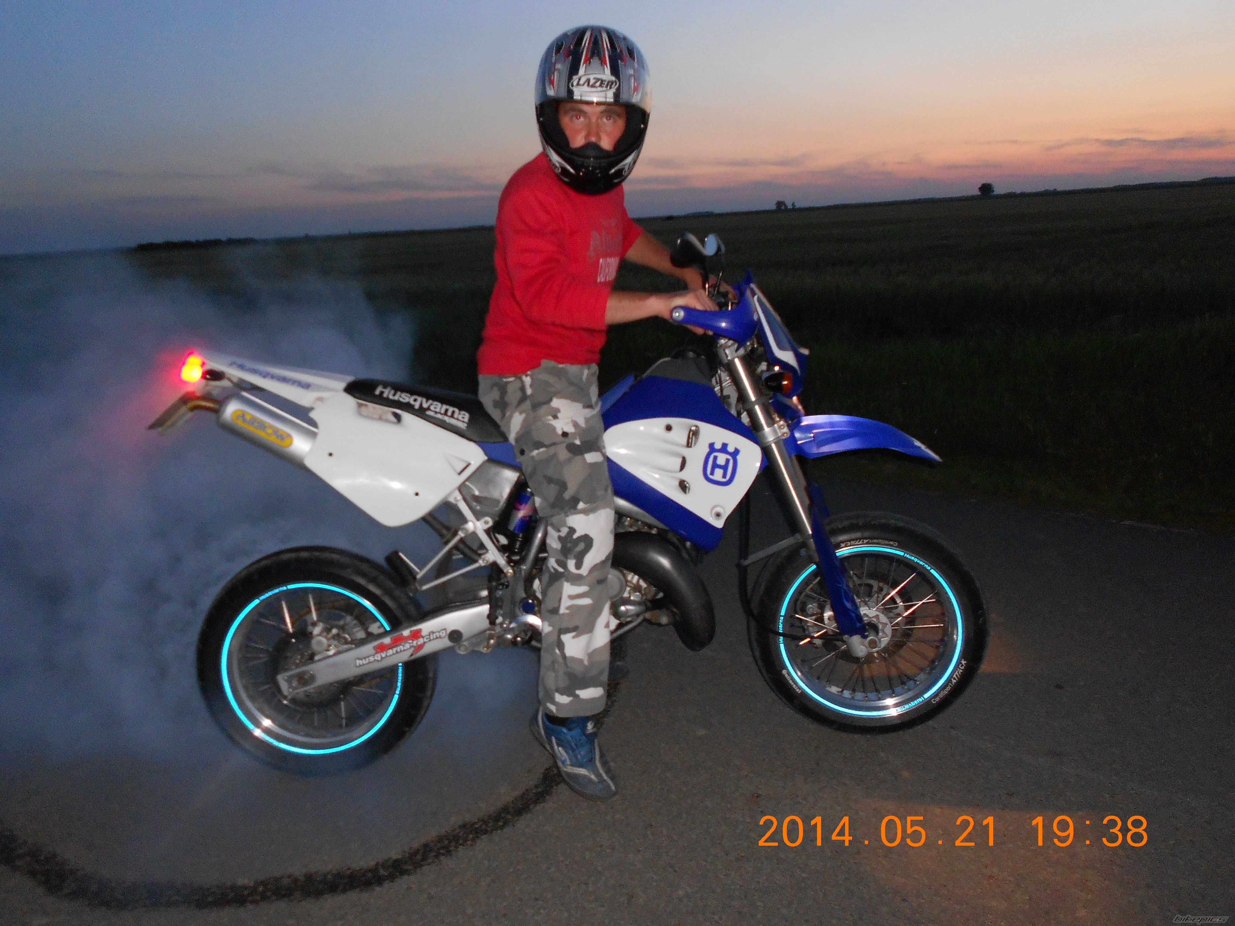 Photo 2674990