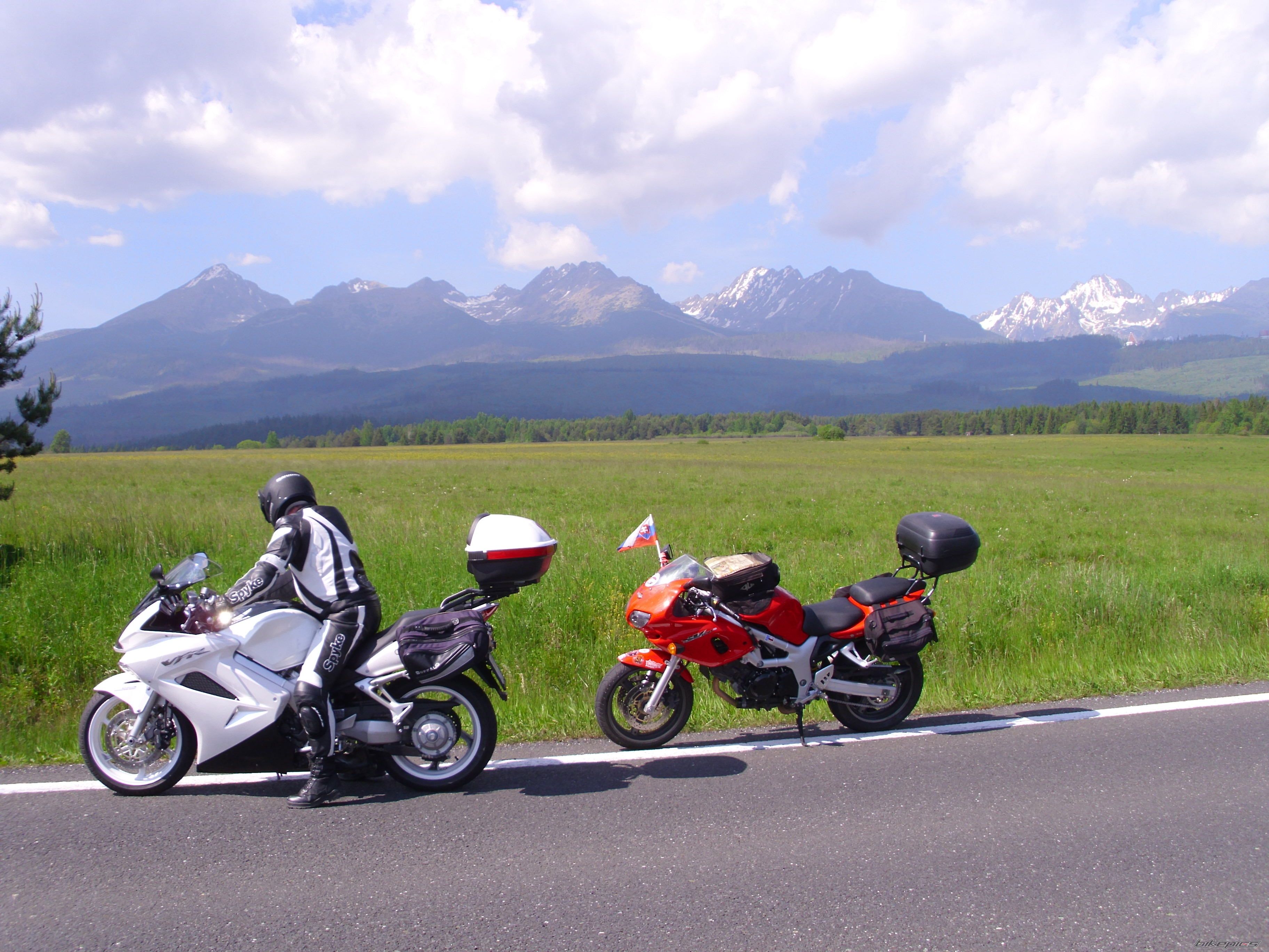 Photo 2680472