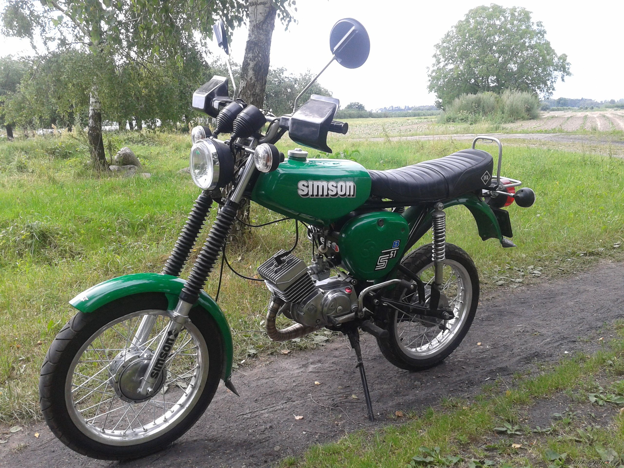 Photo 2680976