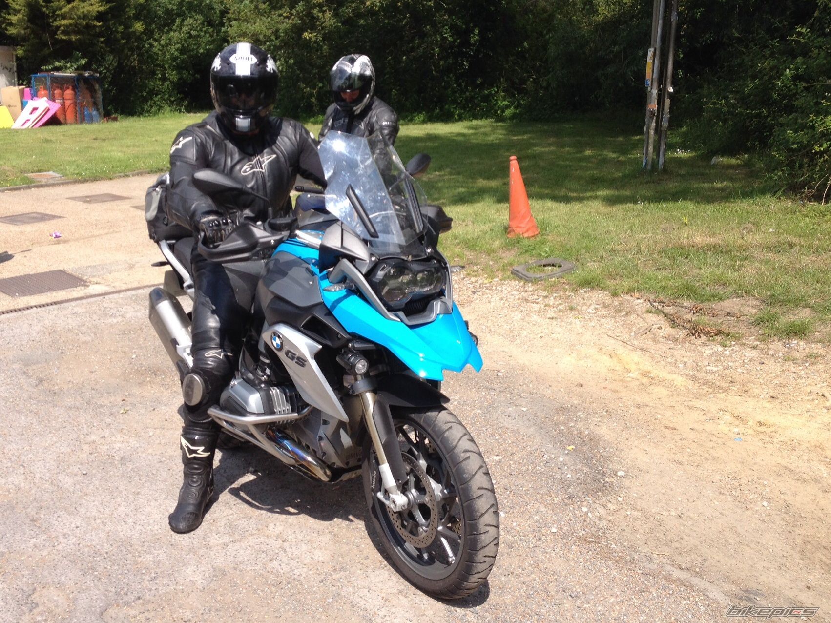 Gs1200s