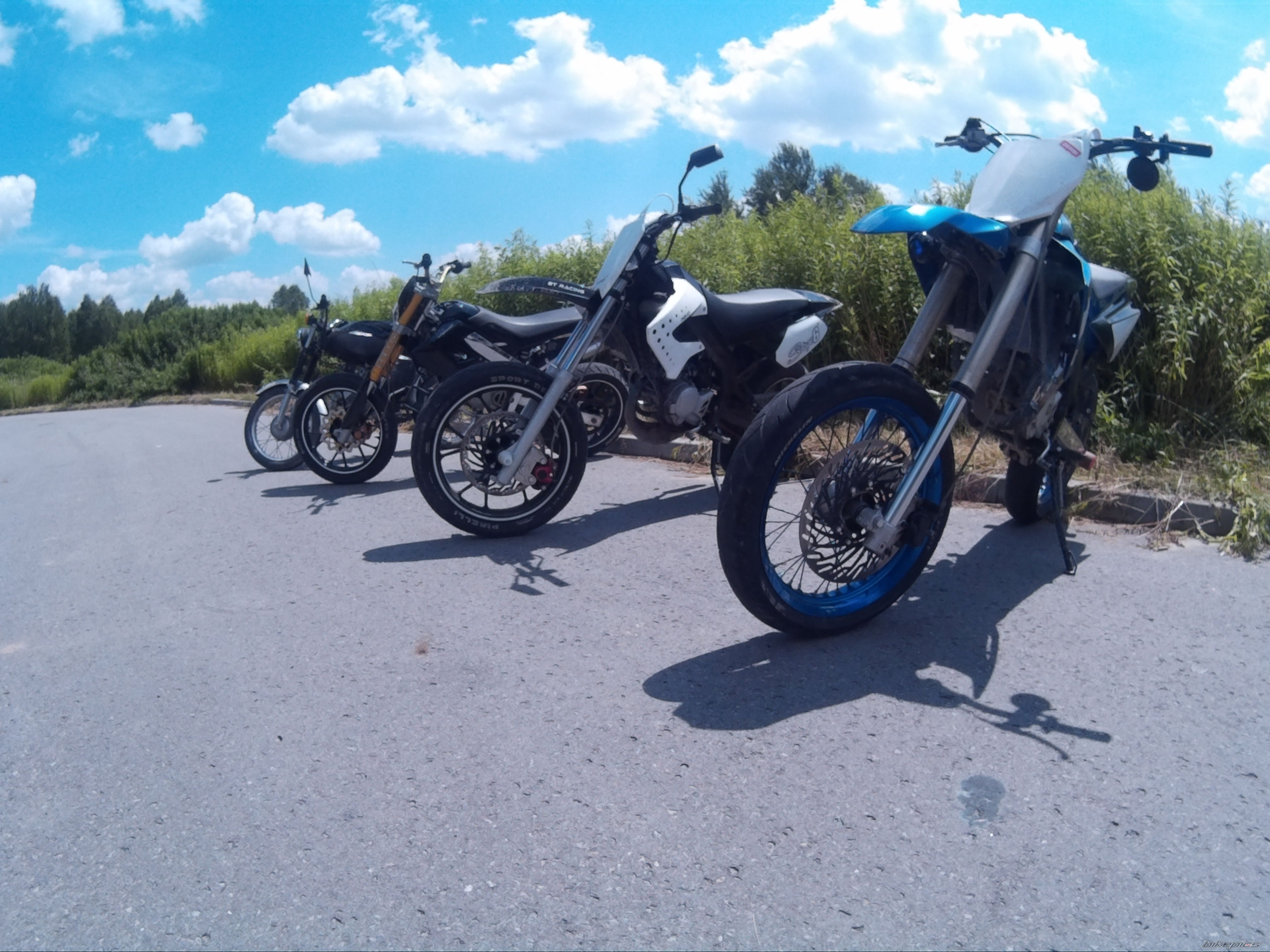 Photo 2682553