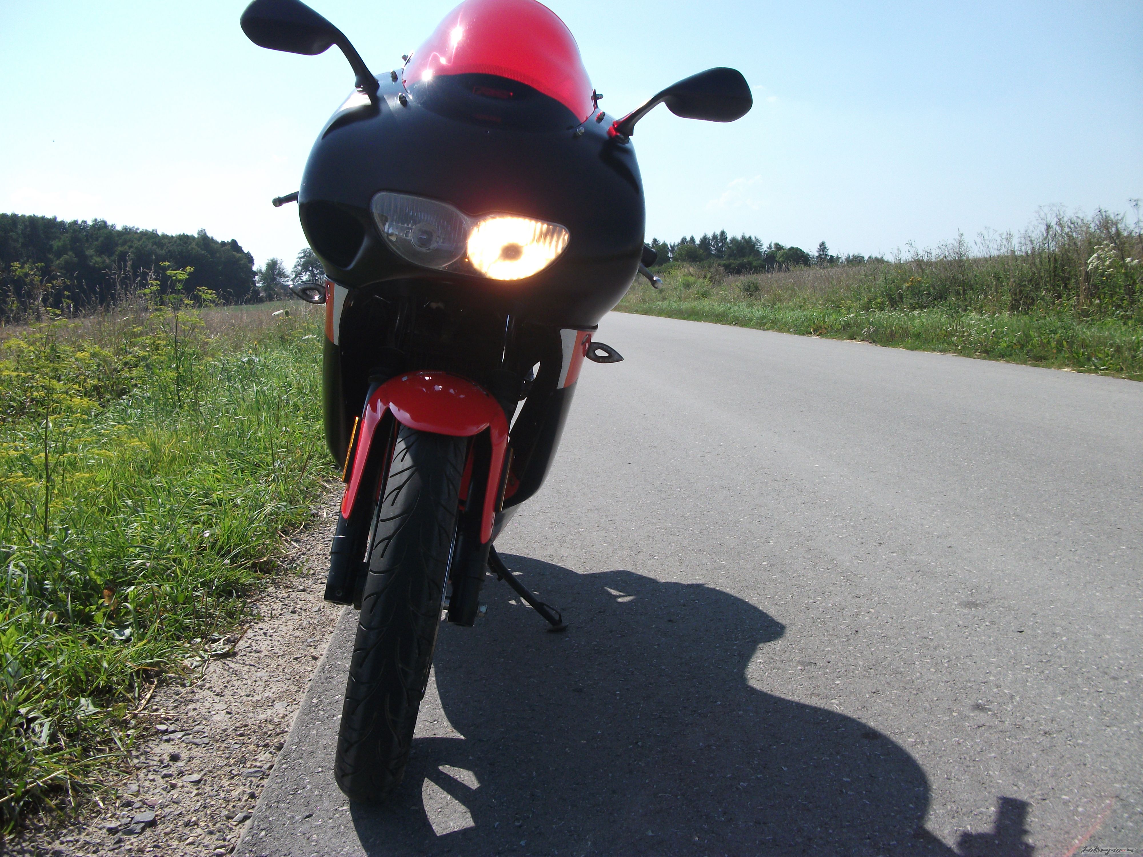 Photo 2687139