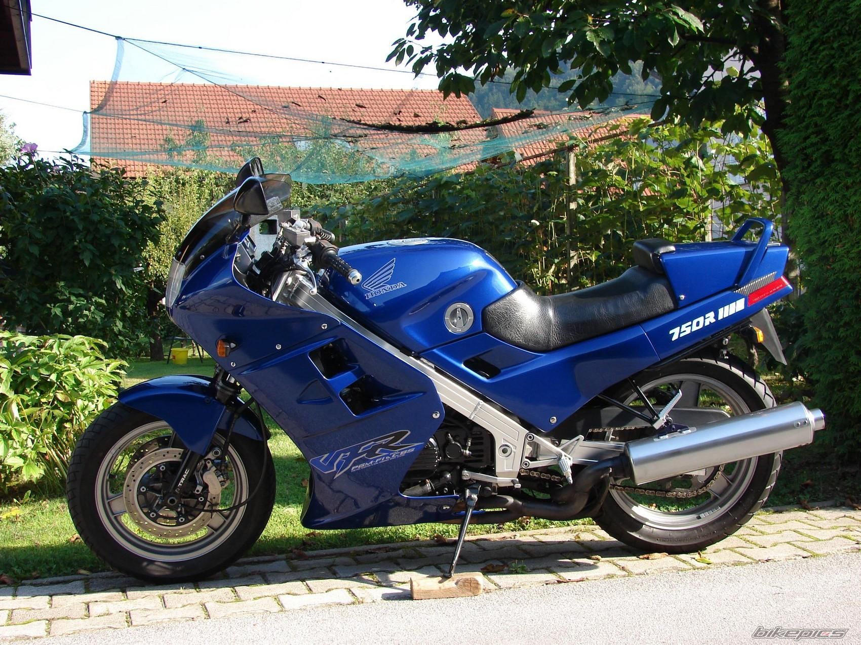 Photo 2687292