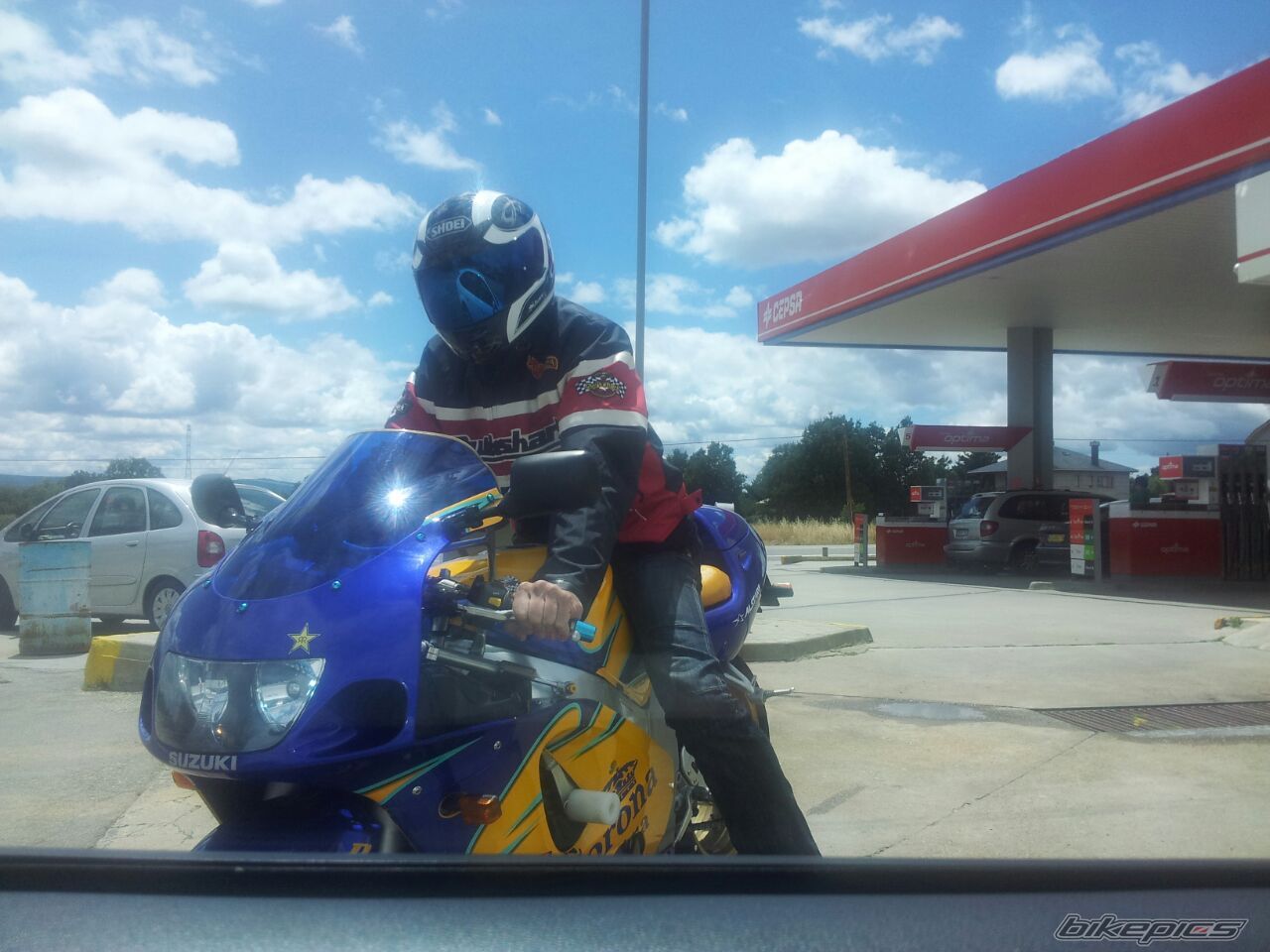 Photo 2689725