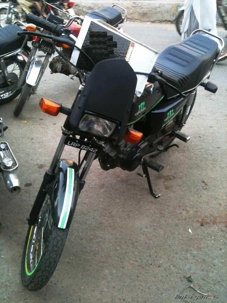 Photo 2689855