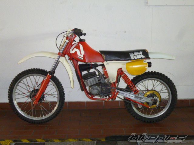 Photo 2689949