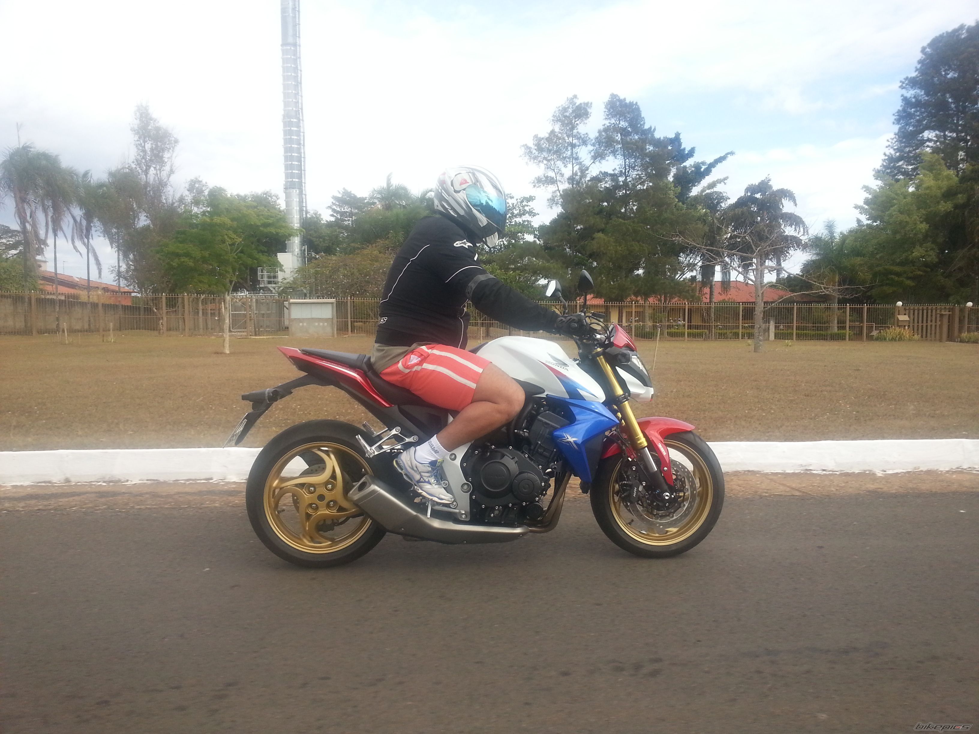 Bike Photo 2690327