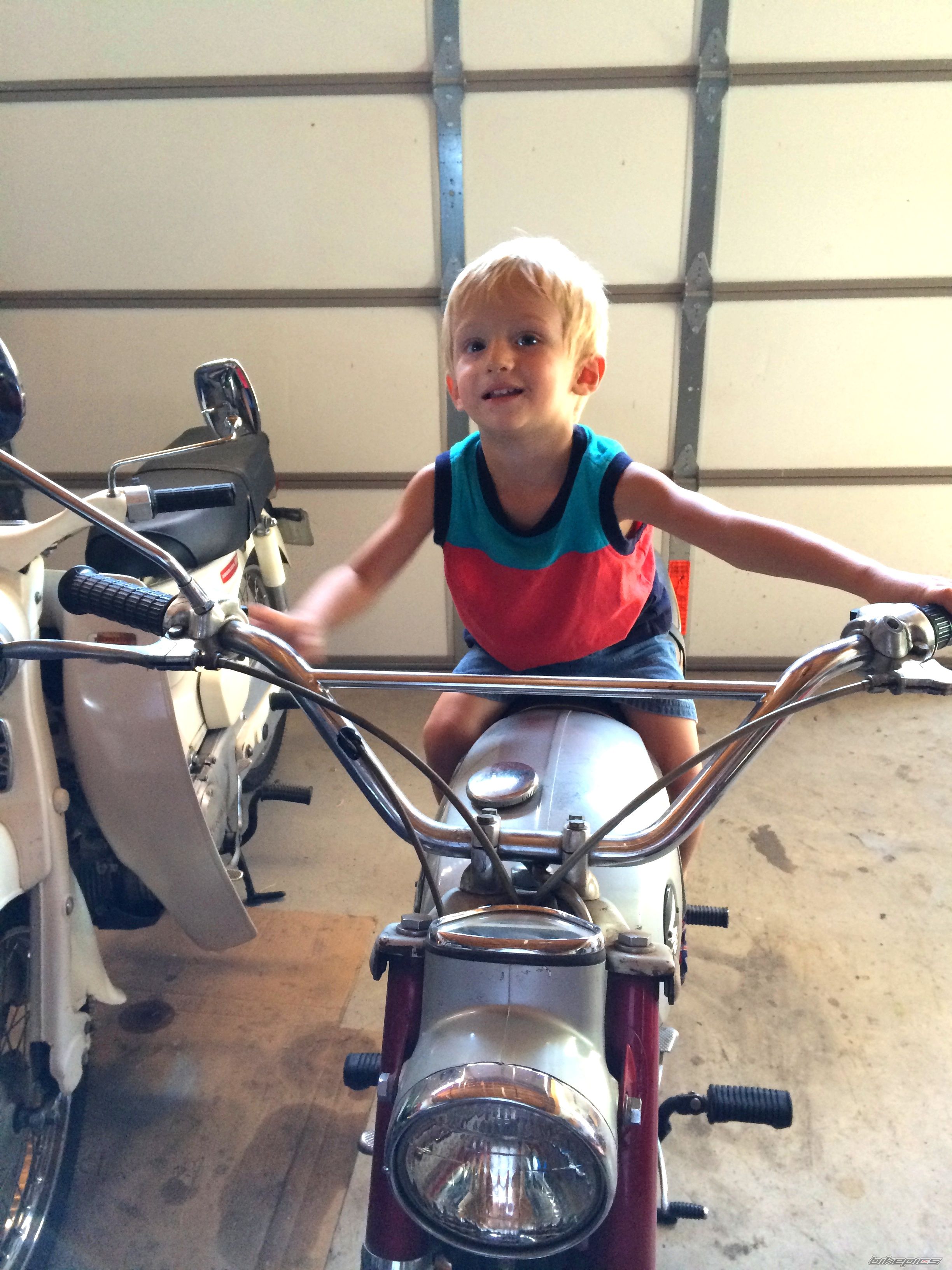 Photo 2690694