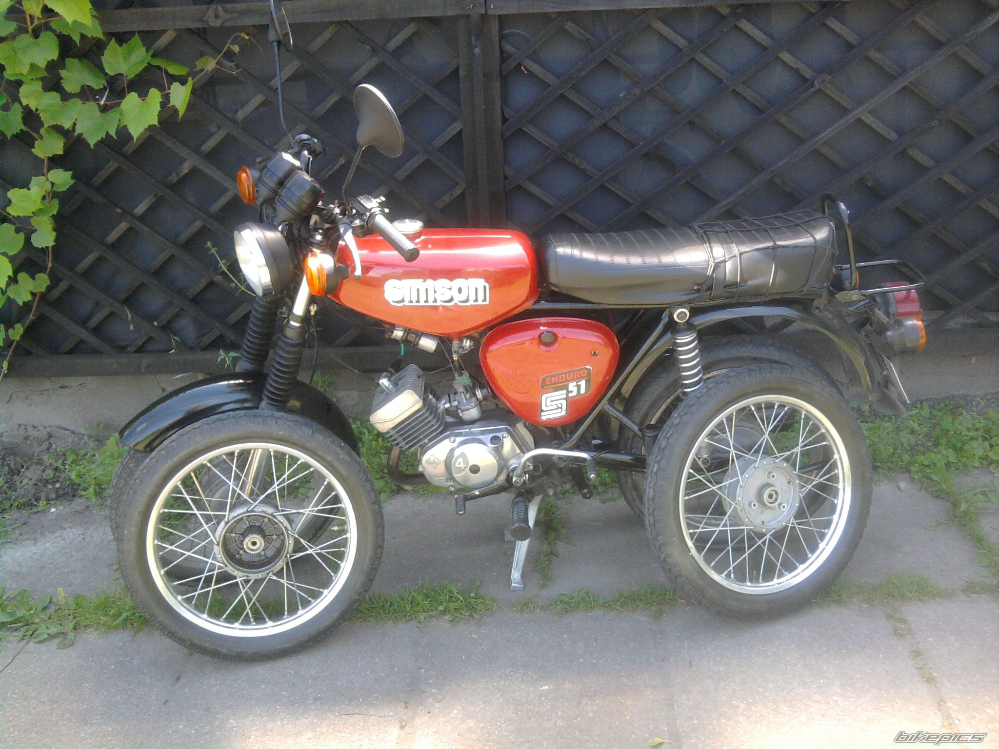 Photo 2690850