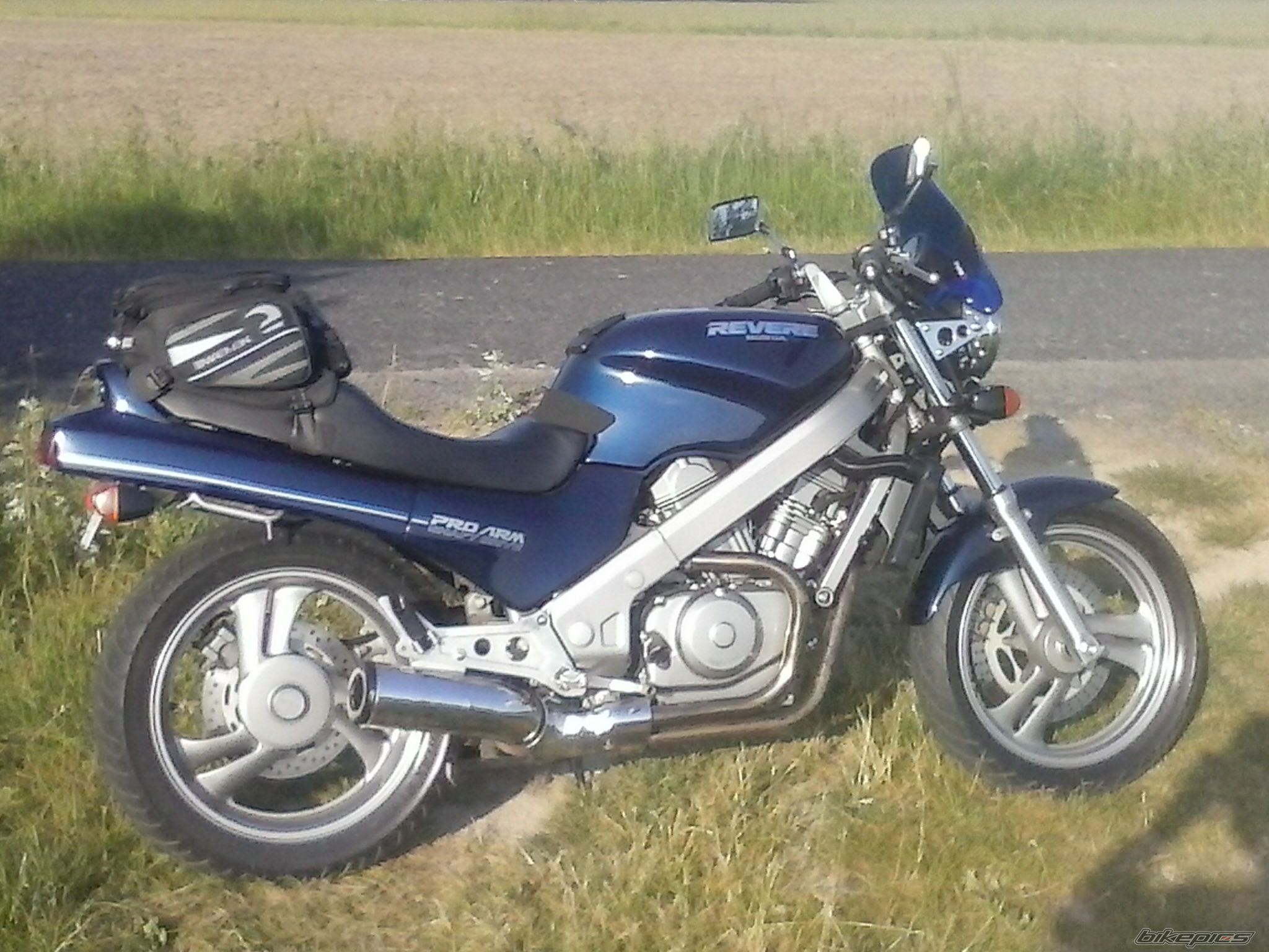 Photo 2691447