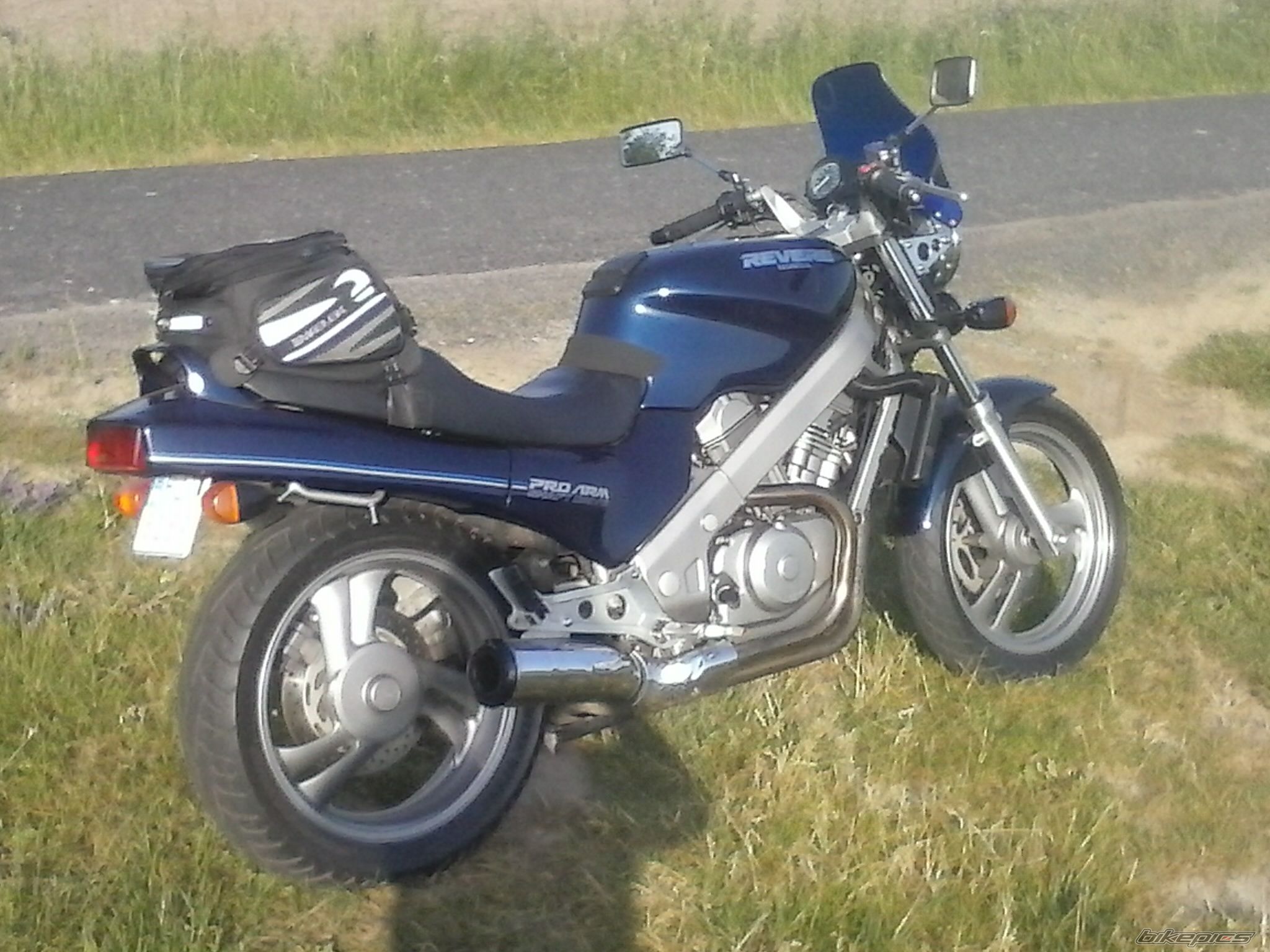 Photo 2691448