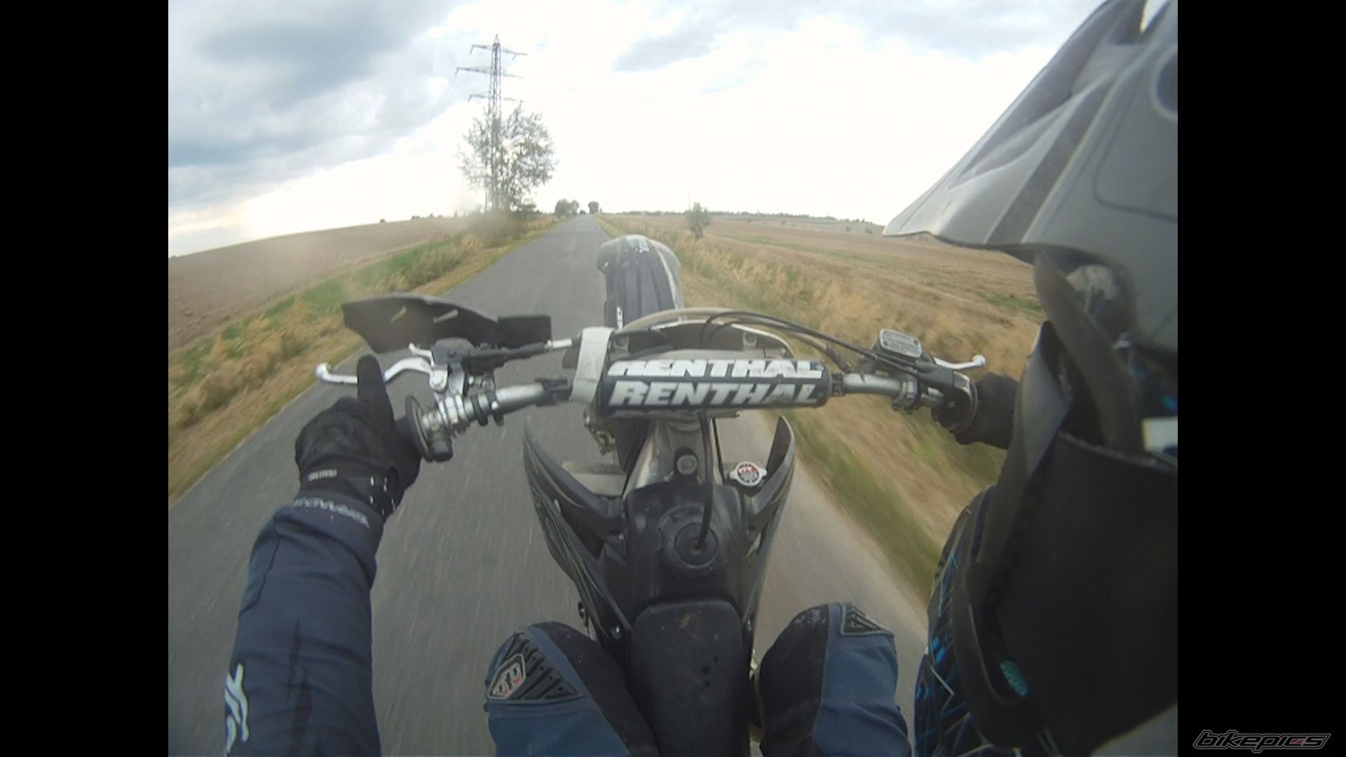 Photo 2691496