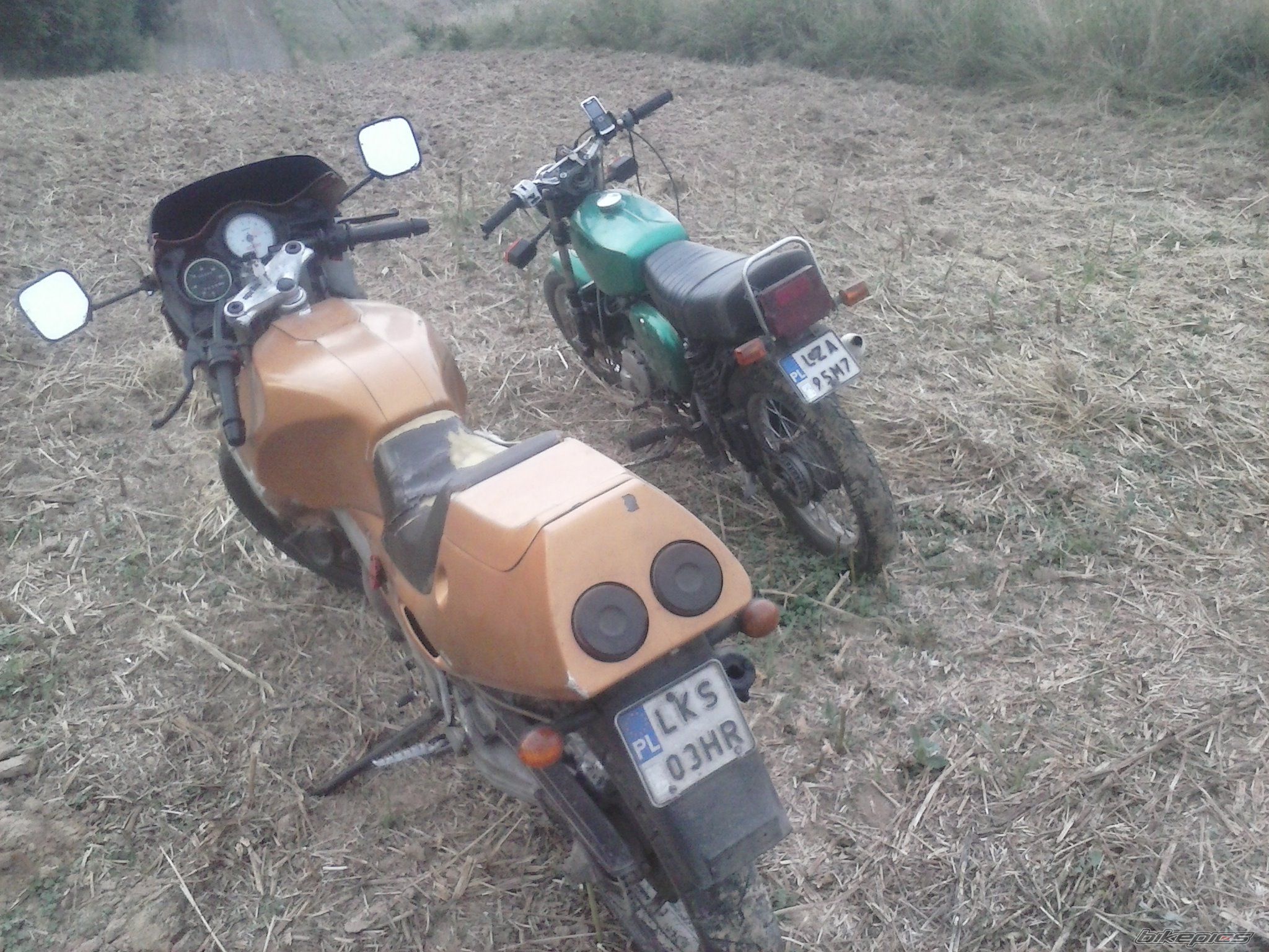 Photo 2691672