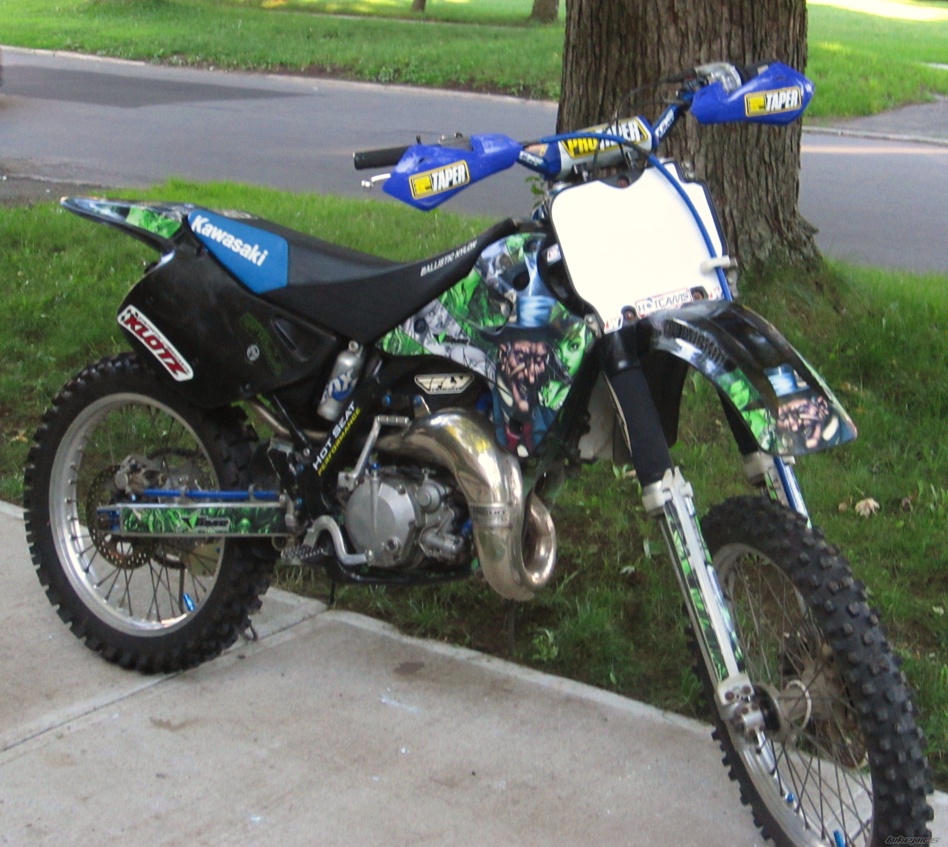 Photo 2691798