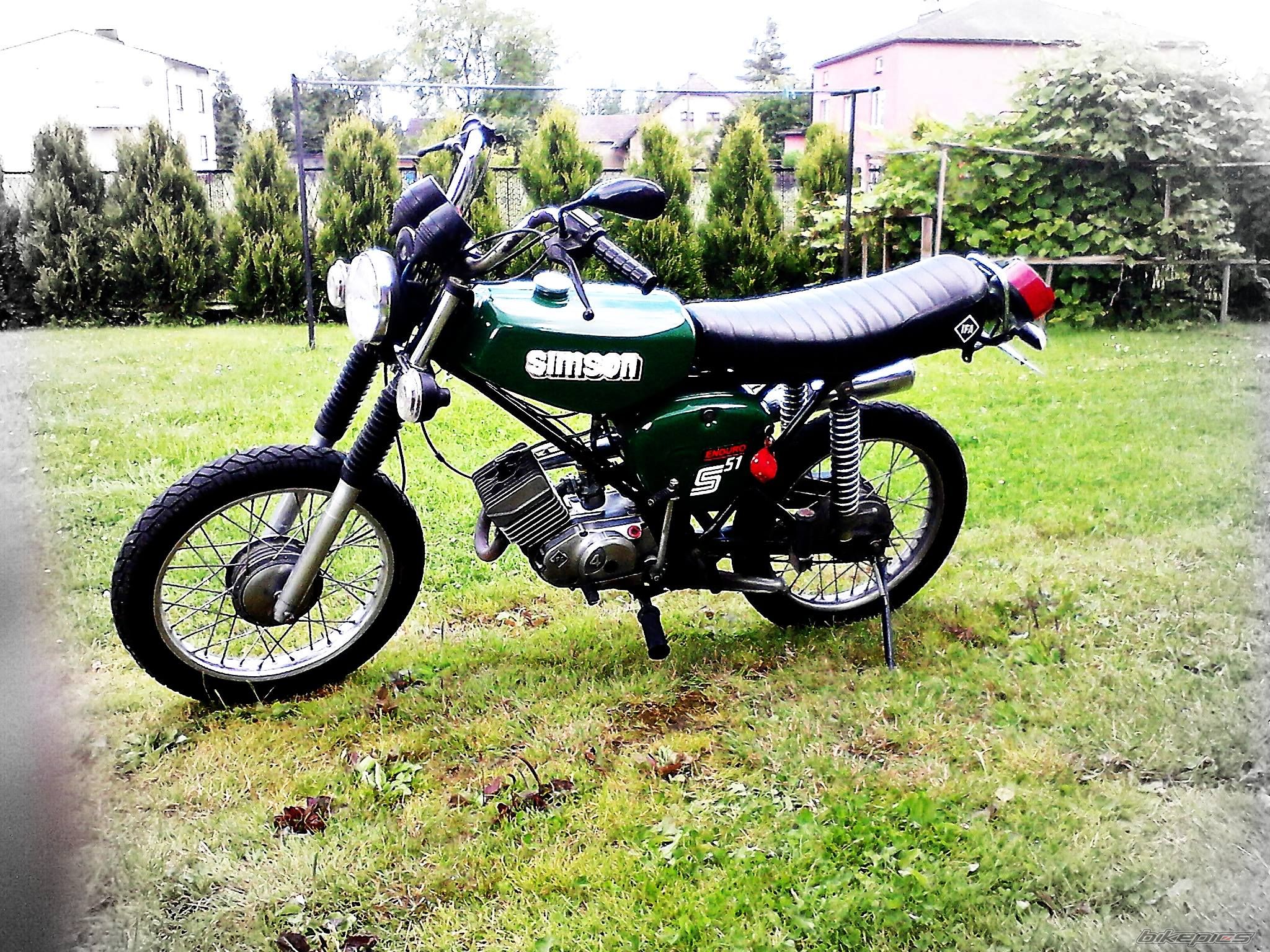 Photo 2692279