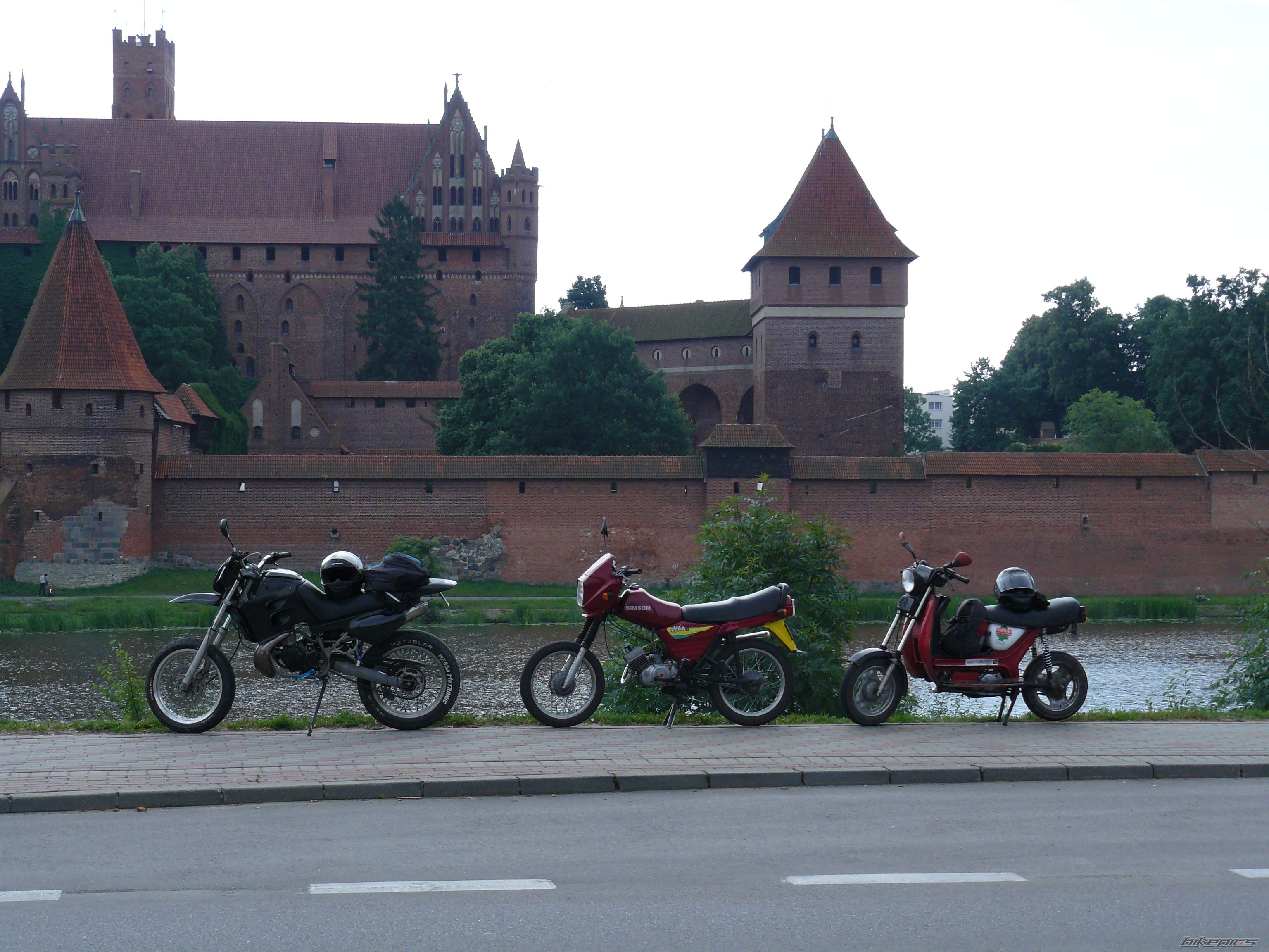 Photo 2692331