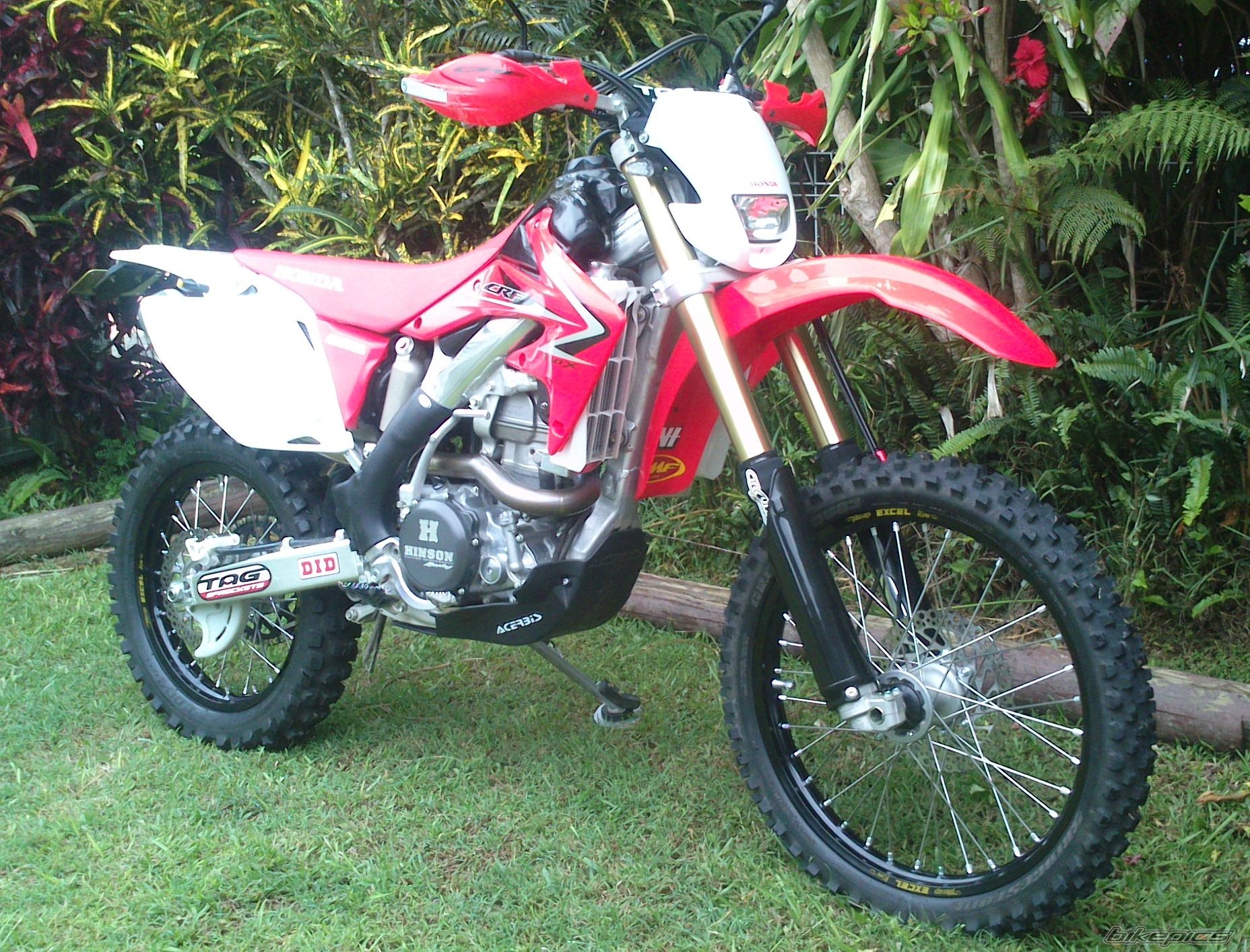 Photo 2692795