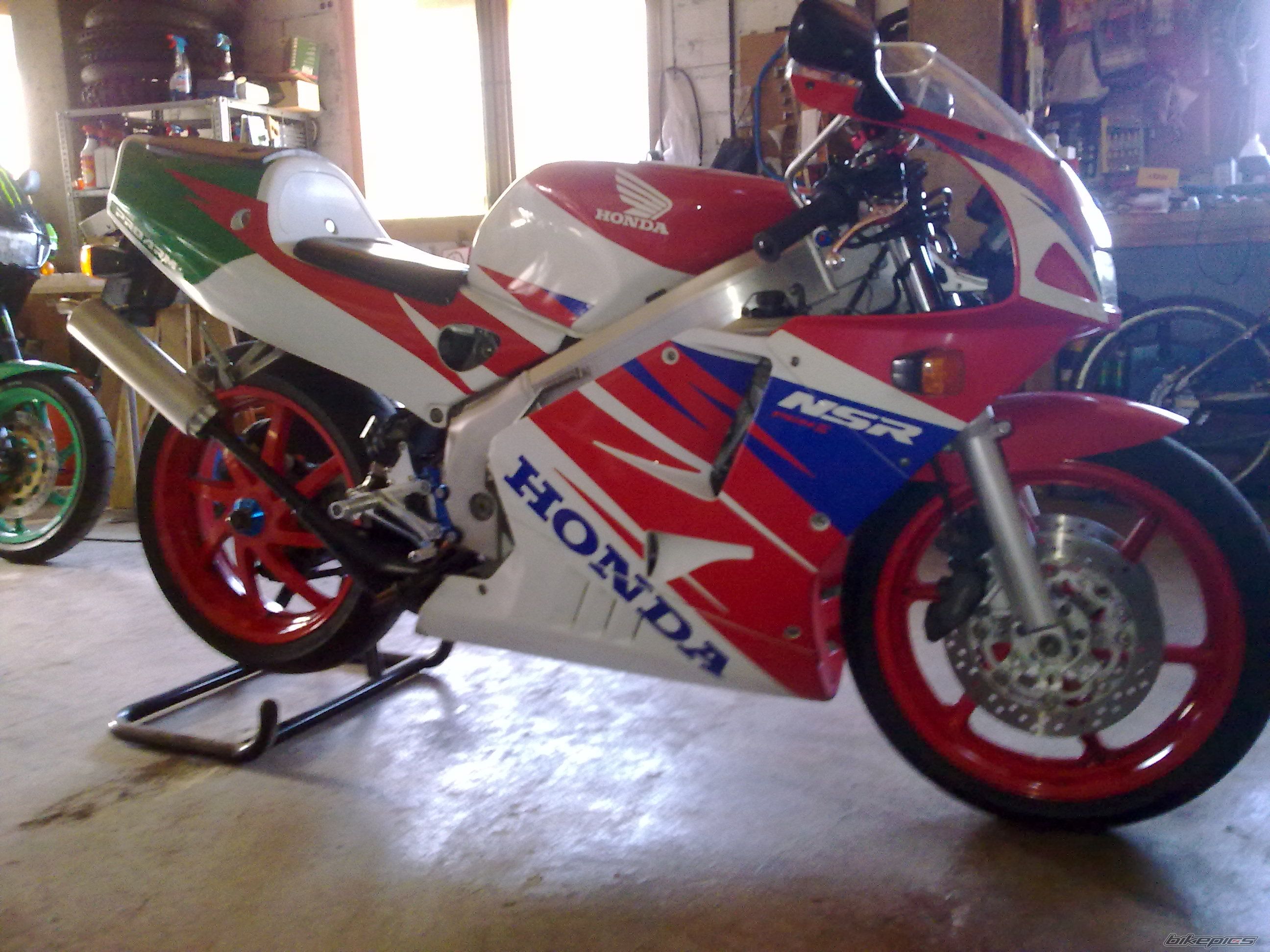 Photo 2693011