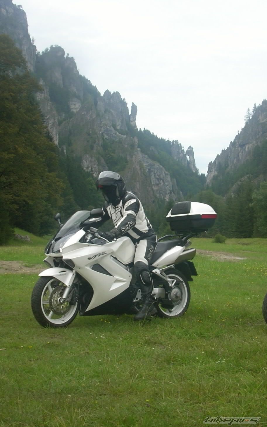 Photo 2693321