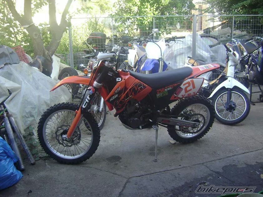 Photo 2693489