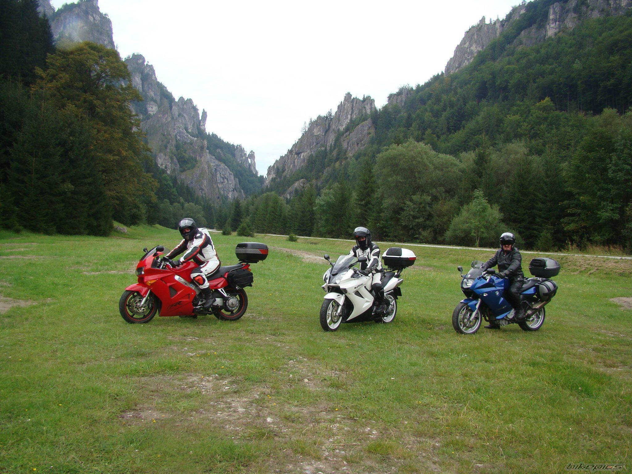 Photo 2693598