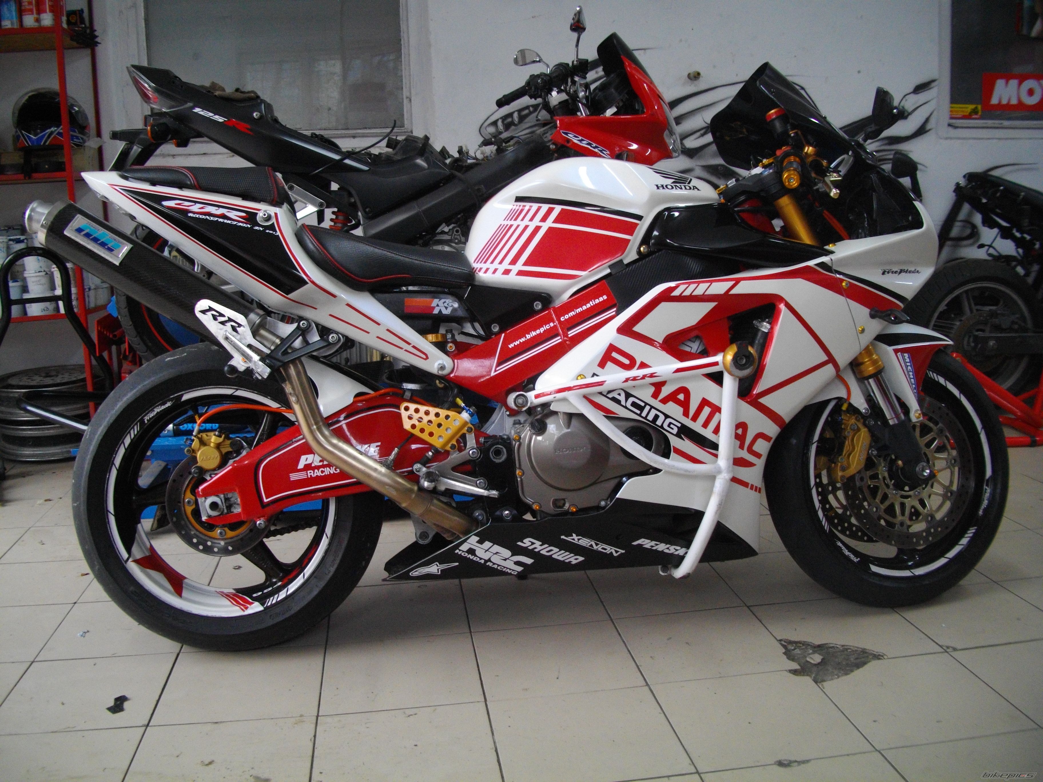 Photo 2693758