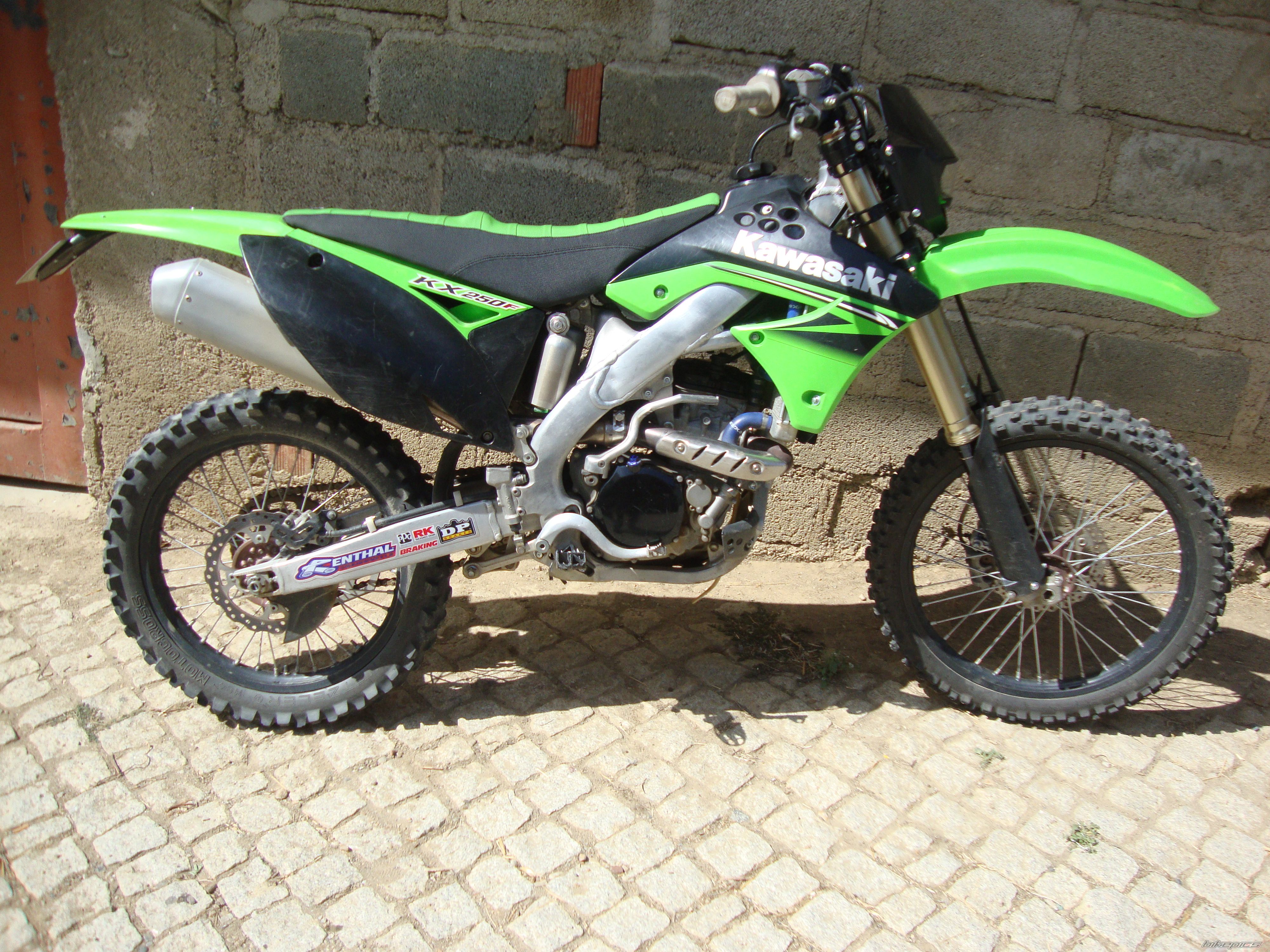 Photo 2693894