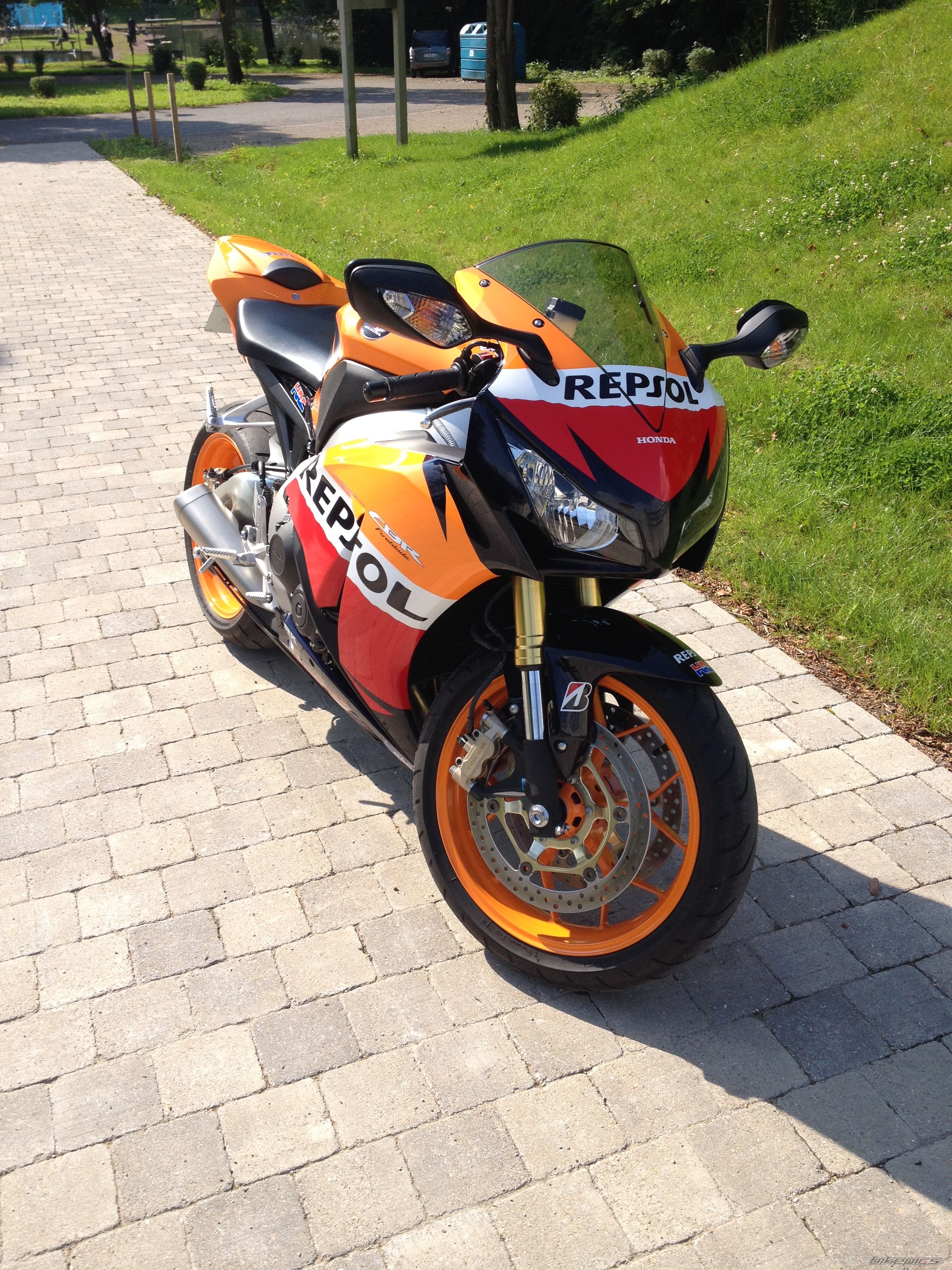 Bike Photo 2694673