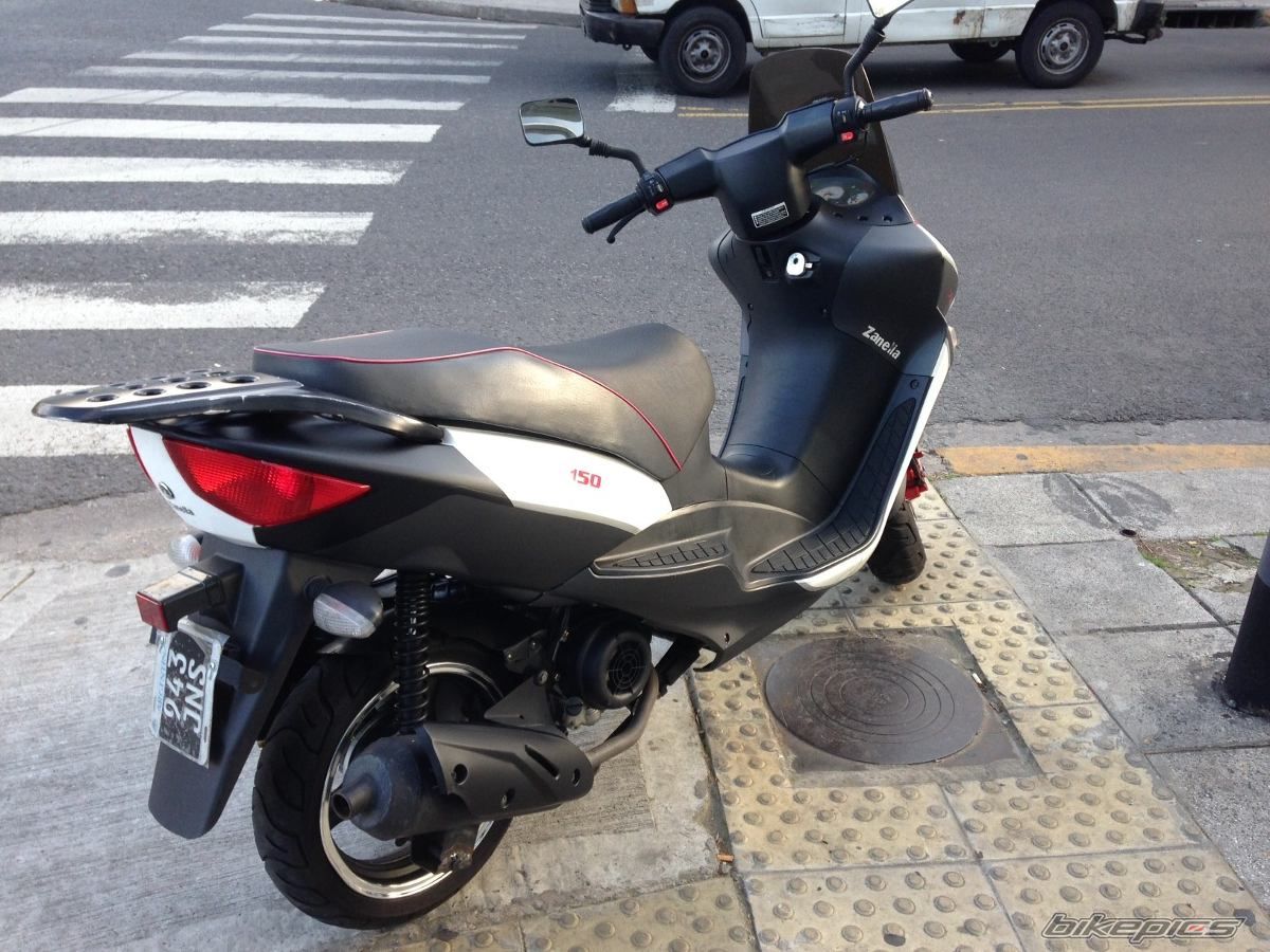 Photo 2695228