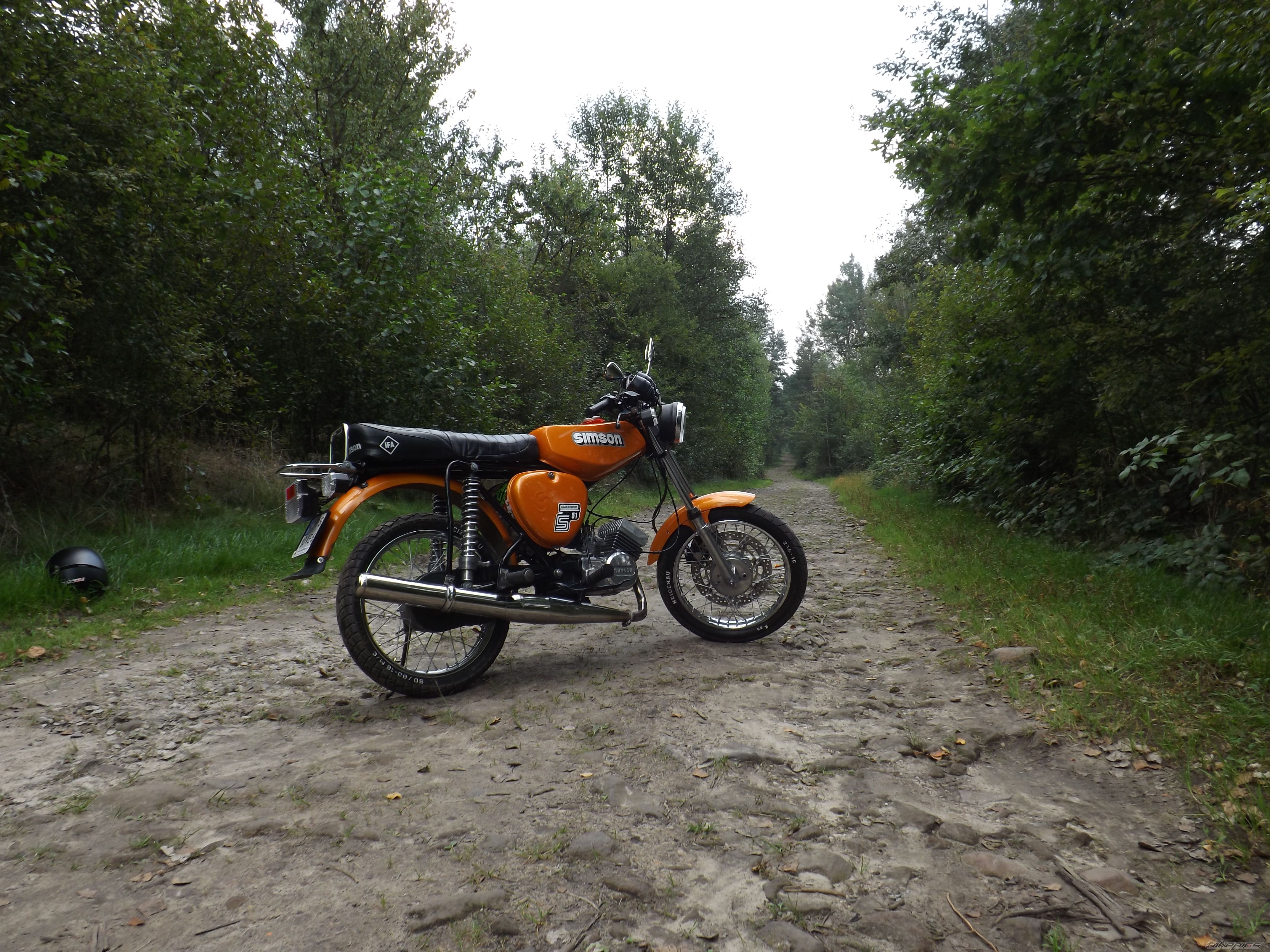 Photo 2695232