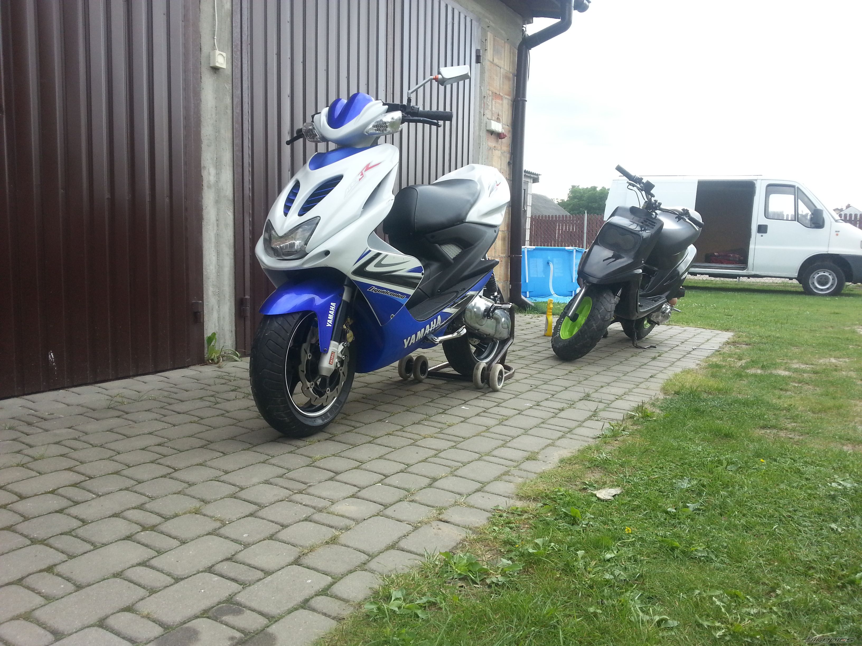 Photo 2695599