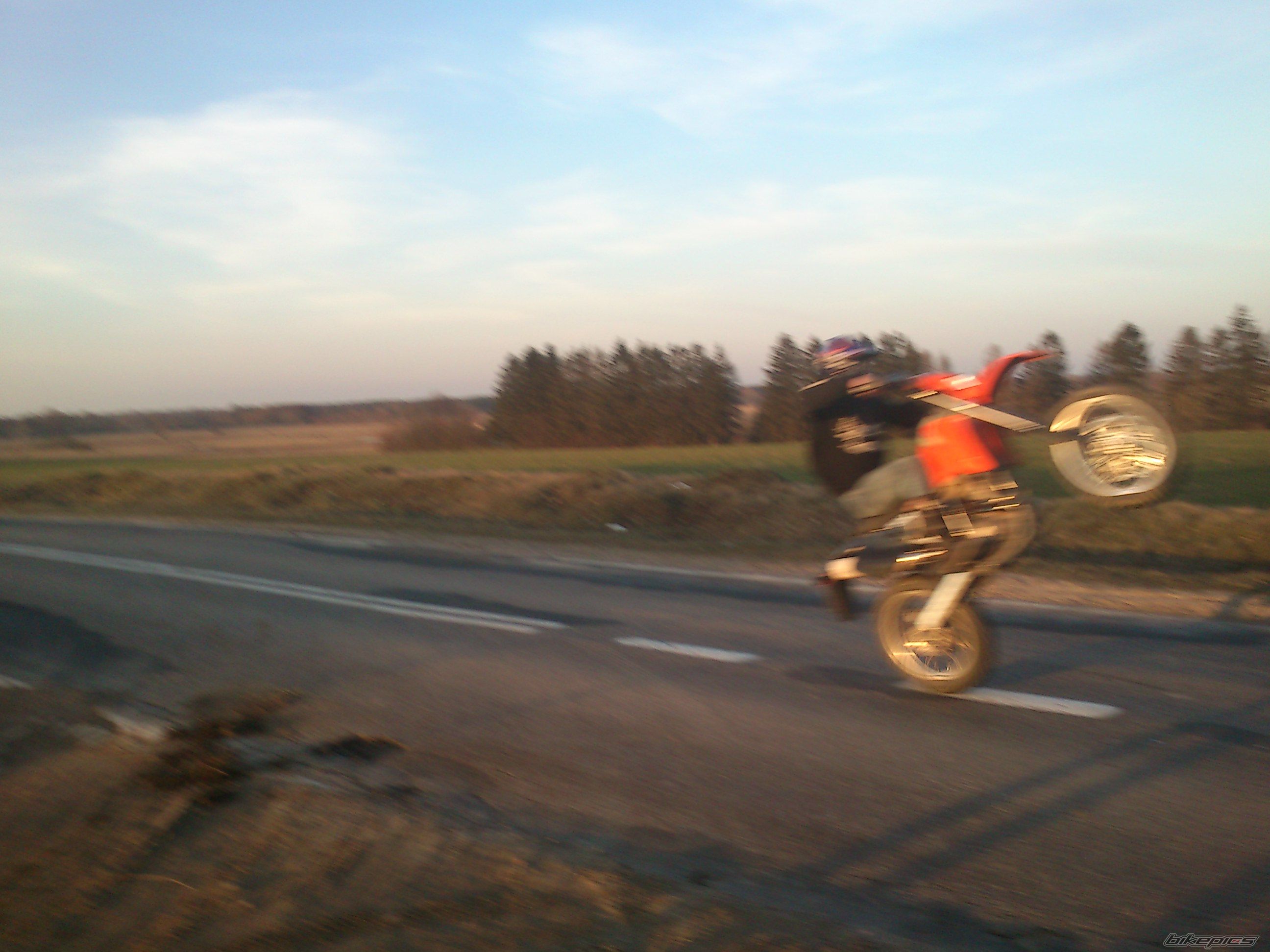 Photo 2695647