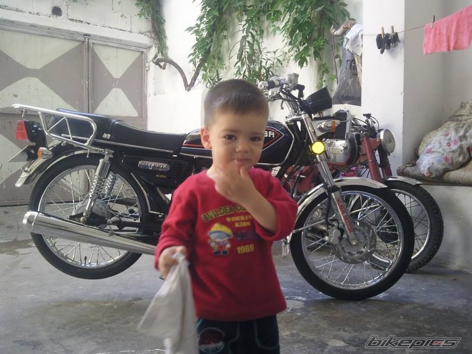 Photo 2695801