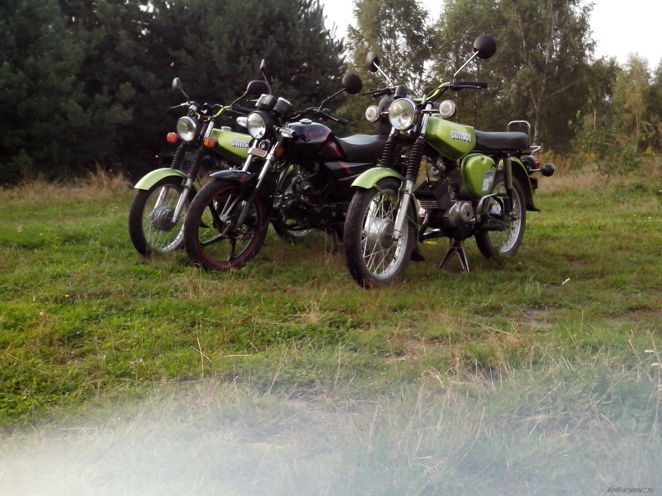 Photo 2695924